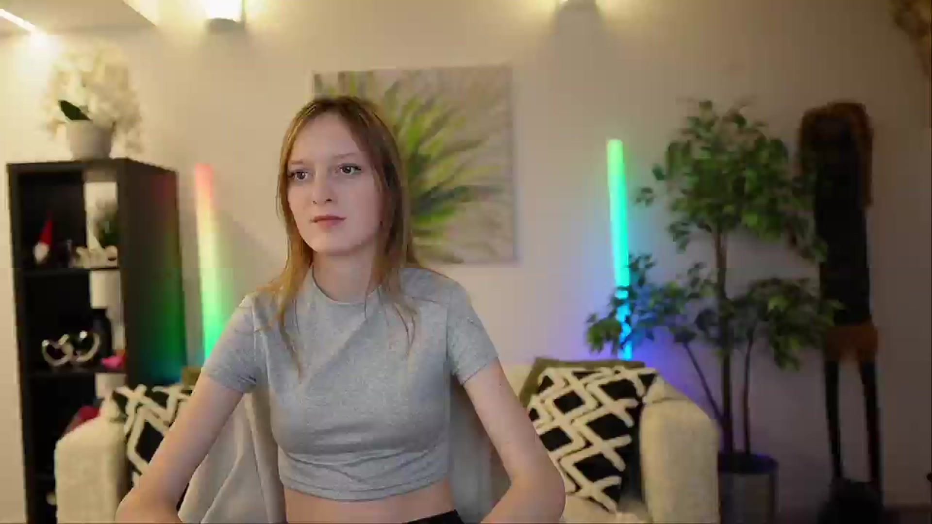 Gallery image thumbnail from Daisy_Dash's myfreecams stream on, 01/08/2025, 14:01 image 6 of 20