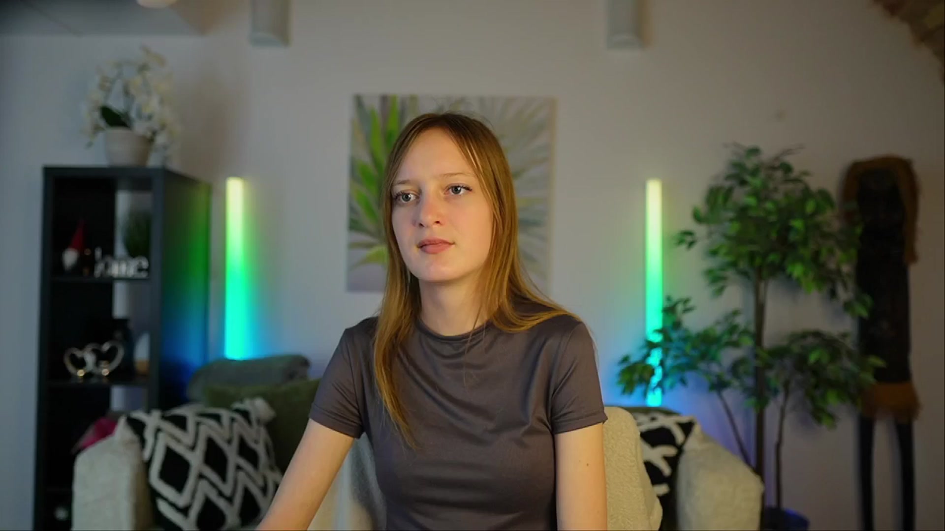 Gallery image thumbnail from Daisy_Dash's myfreecams stream on, 01/09/2025, 10:19 image 18 of 20