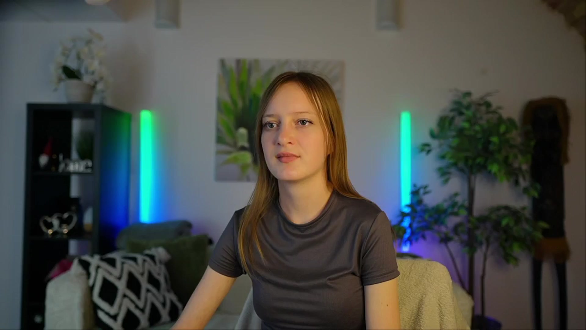 Gallery image thumbnail from Daisy_Dash's myfreecams stream on, 01/09/2025, 10:19 image 9 of 20