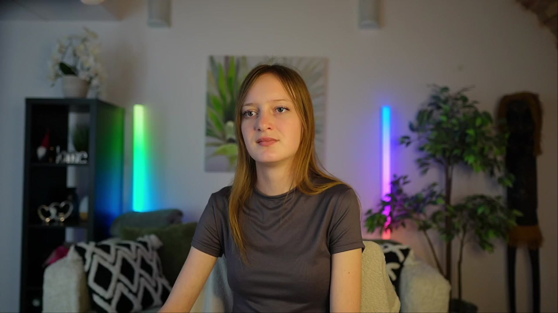 Gallery image thumbnail from Daisy_Dash's myfreecams stream on, 01/09/2025, 10:19 image 16 of 20