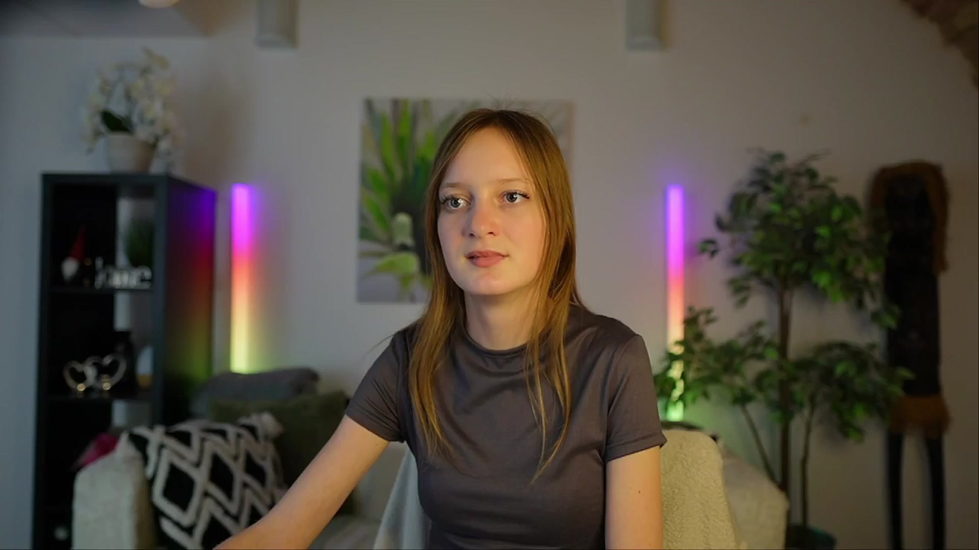 Gallery image thumbnail from Daisy_Dash's myfreecams stream on, 01/09/2025, 13:39 image 18 of 20