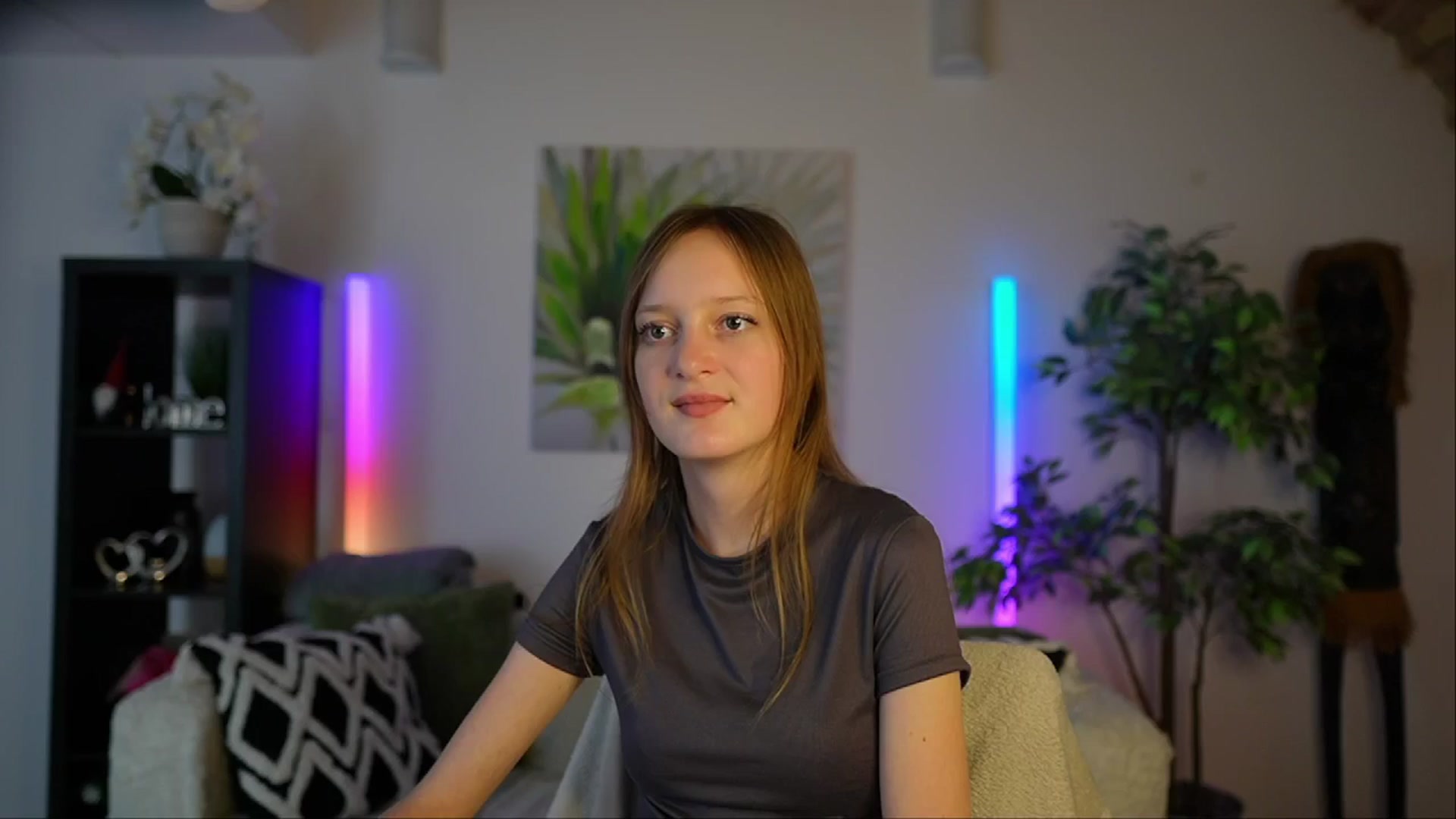 Gallery image thumbnail from Daisy_Dash's myfreecams stream on, 01/09/2025, 13:39 image 13 of 20