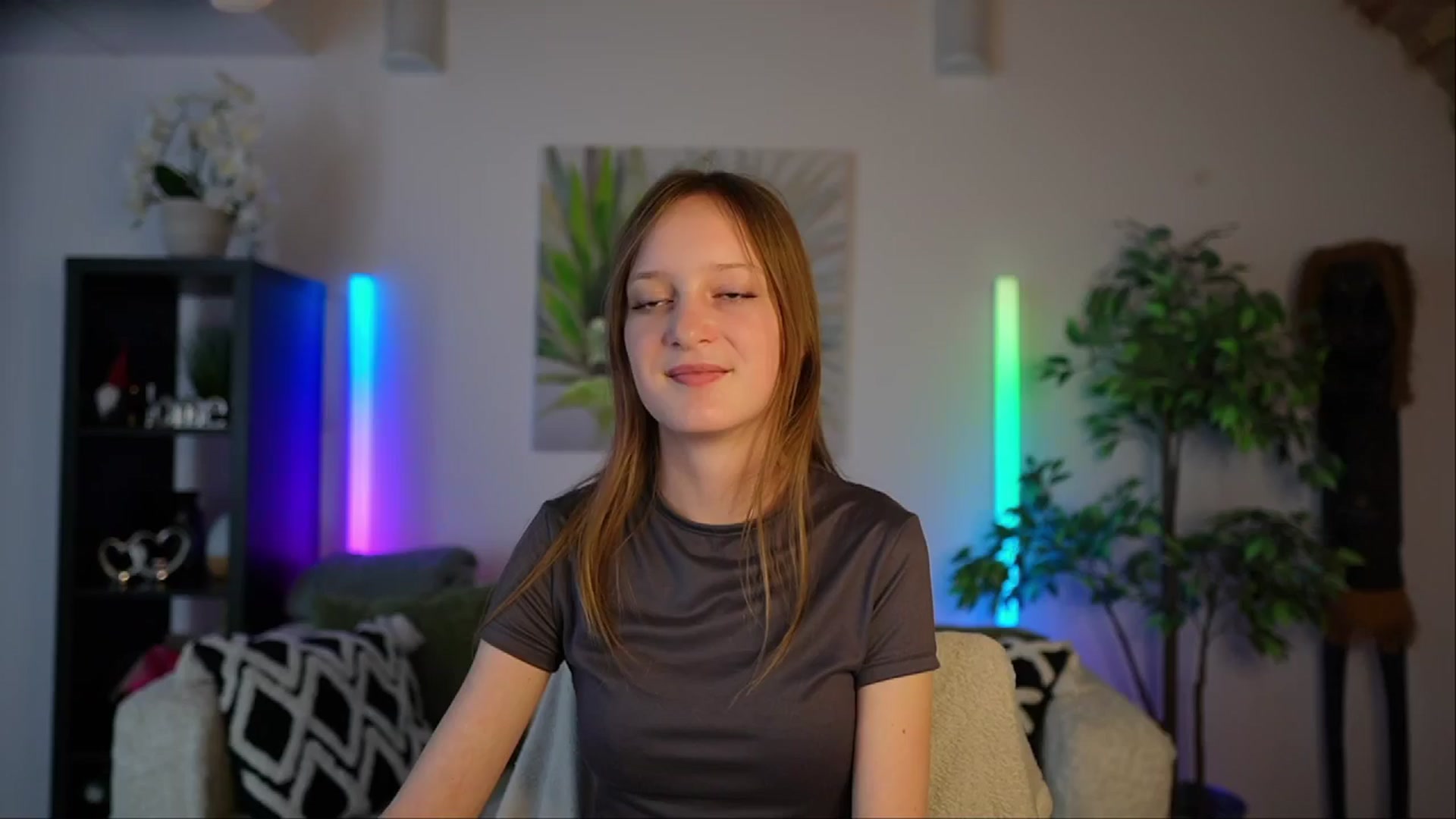Gallery image thumbnail from Daisy_Dash's myfreecams stream on, 01/09/2025, 13:39 image 8 of 20