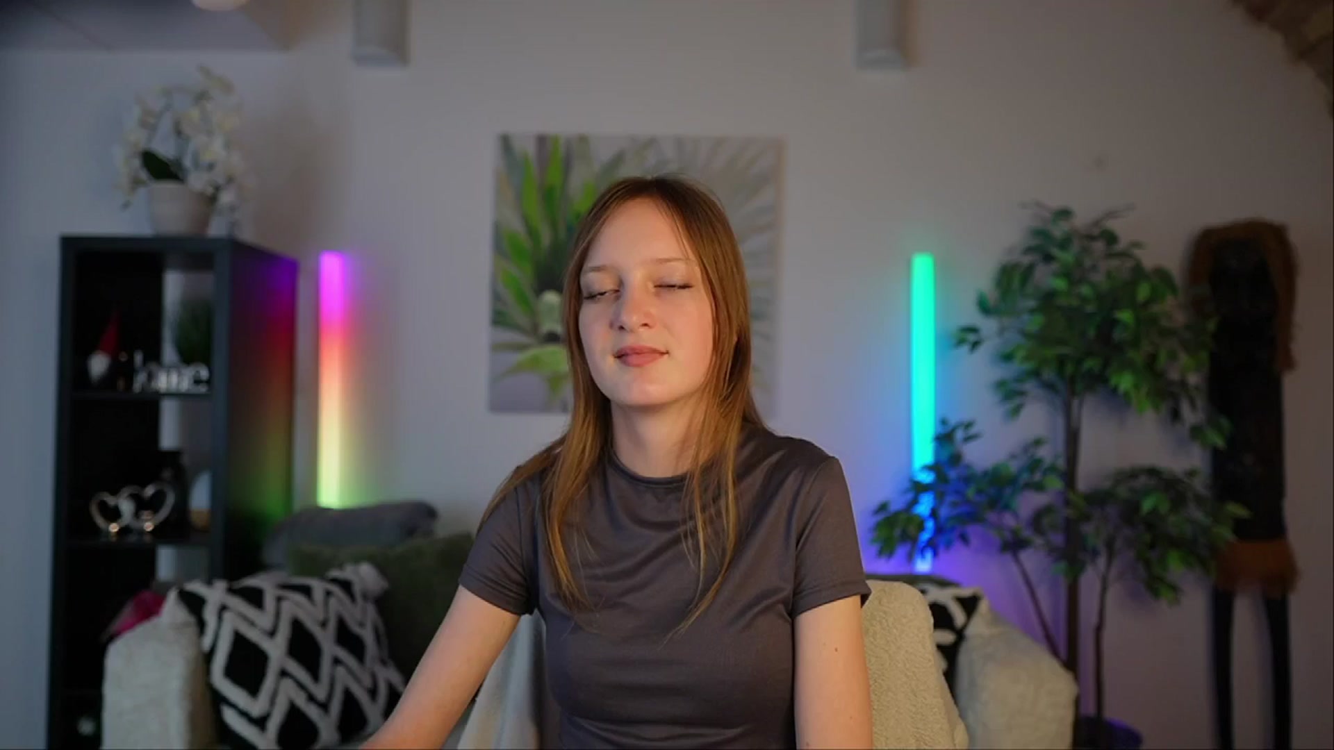 Gallery image thumbnail from Daisy_Dash's myfreecams stream on, 01/09/2025, 13:39 image 7 of 20