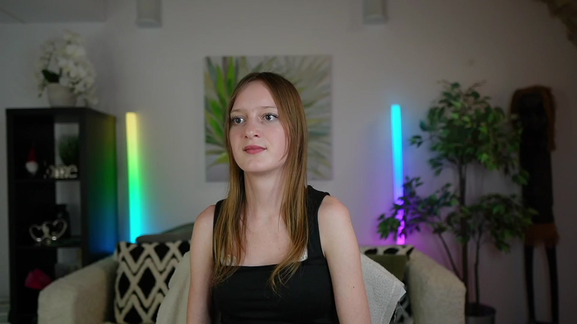 Gallery image thumbnail from Daisy_Dash's myfreecams stream on, 01/14/2025, 13:35 image 14 of 20