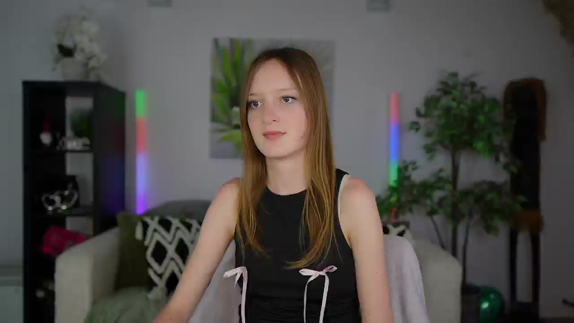 Gallery image thumbnail from Daisy_Dash's myfreecams stream on, 01/17/2025, 14:00 image 4 of 20