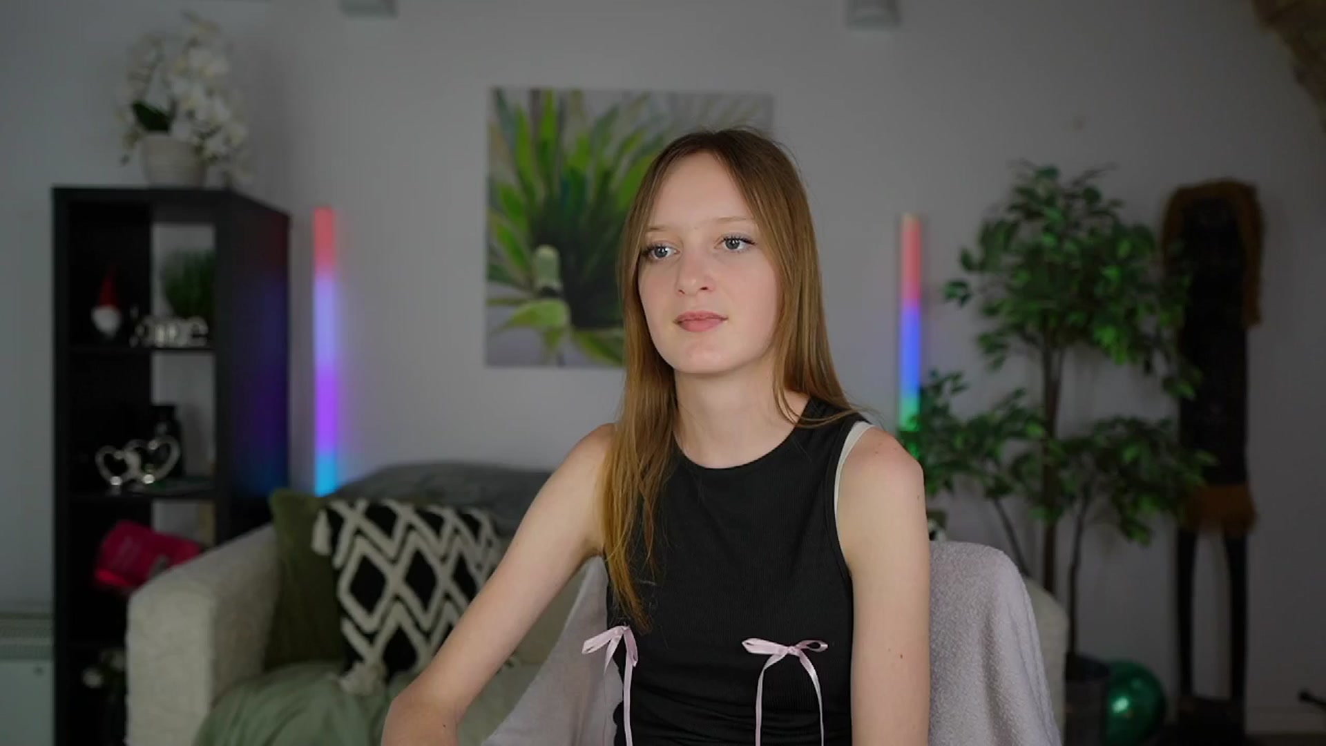 Gallery image thumbnail from Daisy_Dash's myfreecams stream on, 01/17/2025, 14:00 image 19 of 20