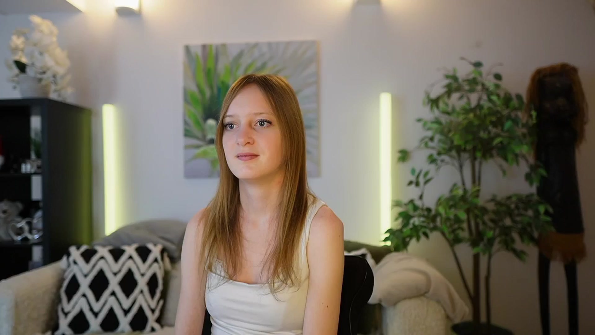 Gallery image thumbnail from Daisy_Dash's myfreecams stream on, 01/30/2025, 11:50 image 15 of 20