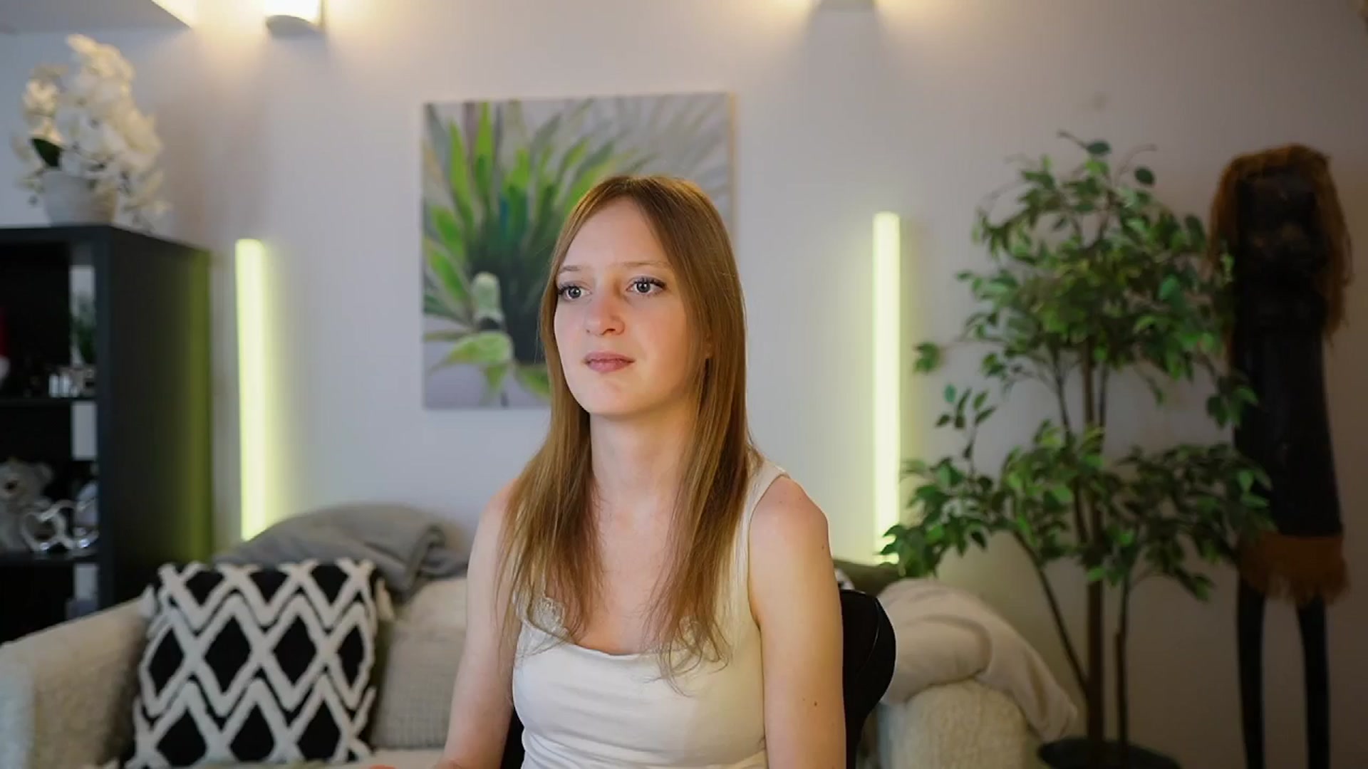 Gallery image thumbnail from Daisy_Dash's myfreecams stream on, 01/30/2025, 11:50 image 12 of 20