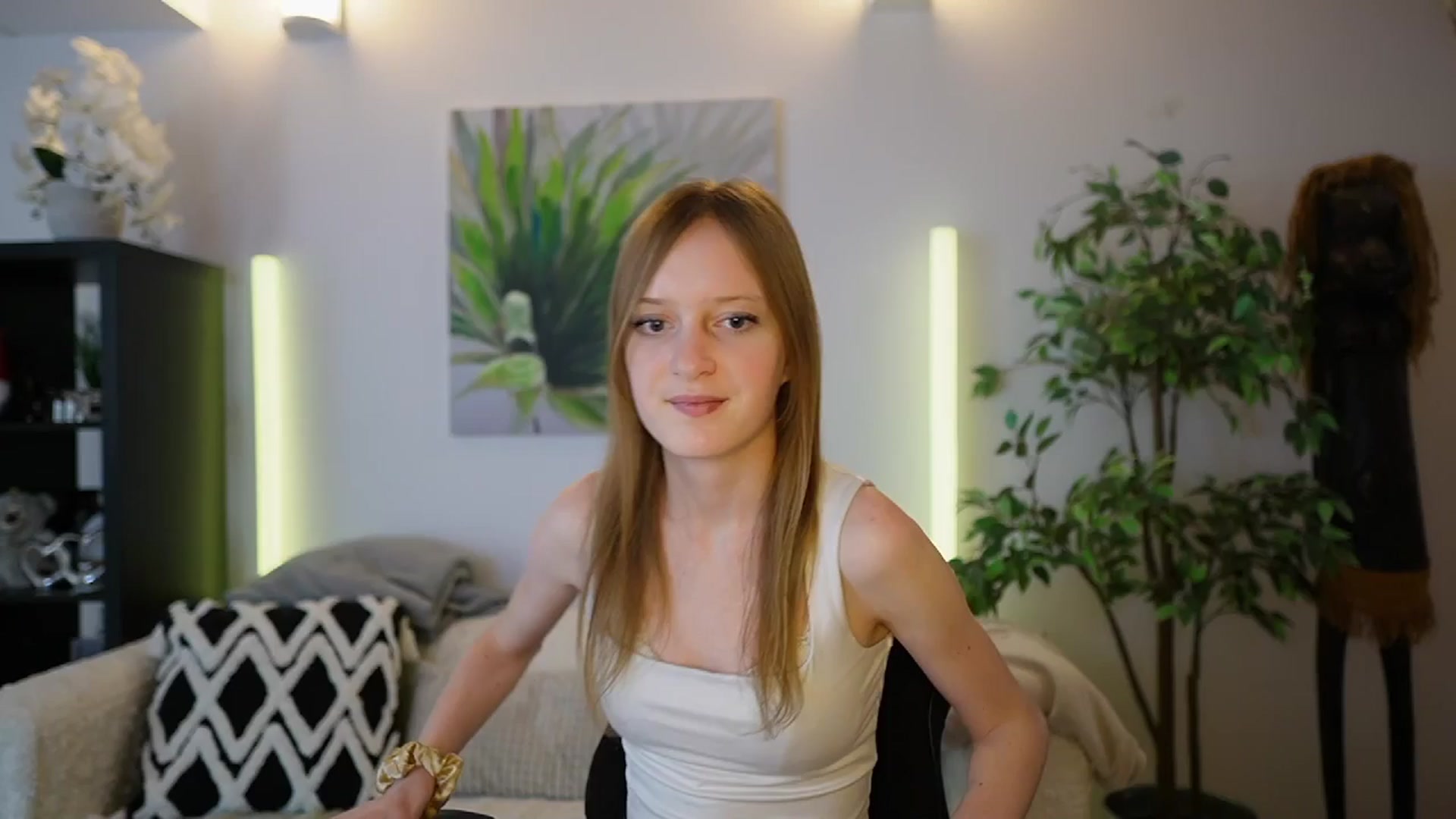 Gallery image thumbnail from Daisy_Dash's myfreecams stream on, 01/30/2025, 11:50 image 19 of 20