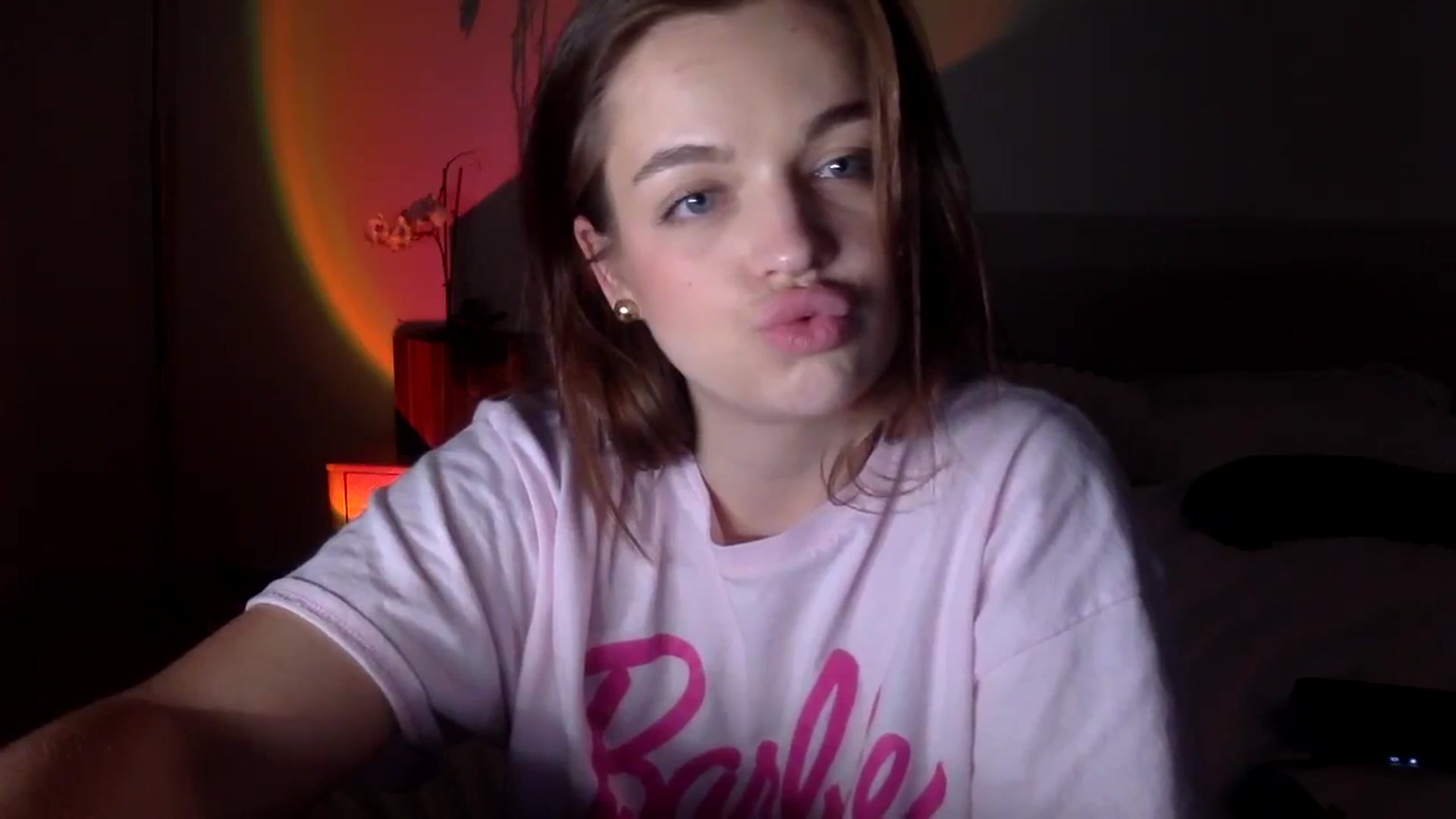 Gallery image thumbnail from Daisy_Flower1's myfreecams stream on, 01/05/2024, 08:39 image 4 of 20