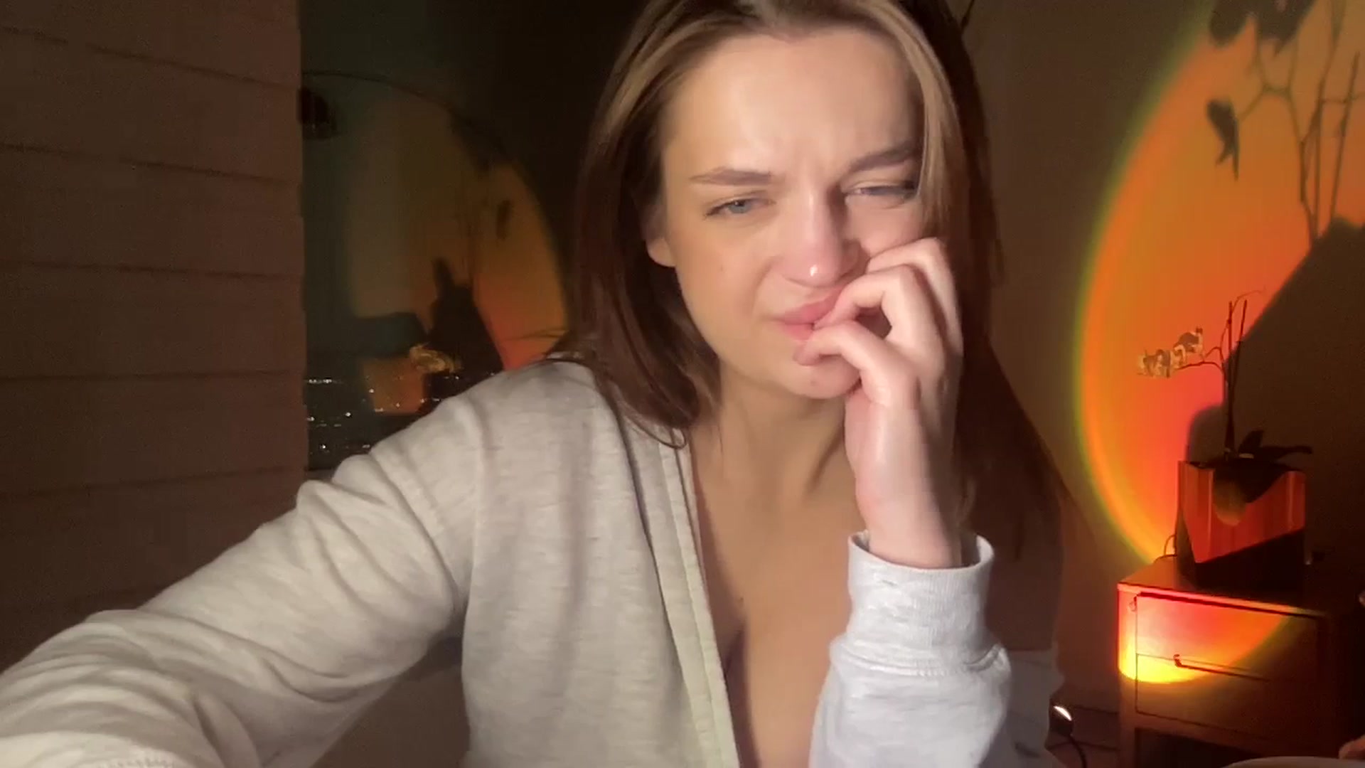 Gallery image thumbnail from Daisy_Flower1's myfreecams stream on, 01/08/2024, 08:34 image 20 of 20