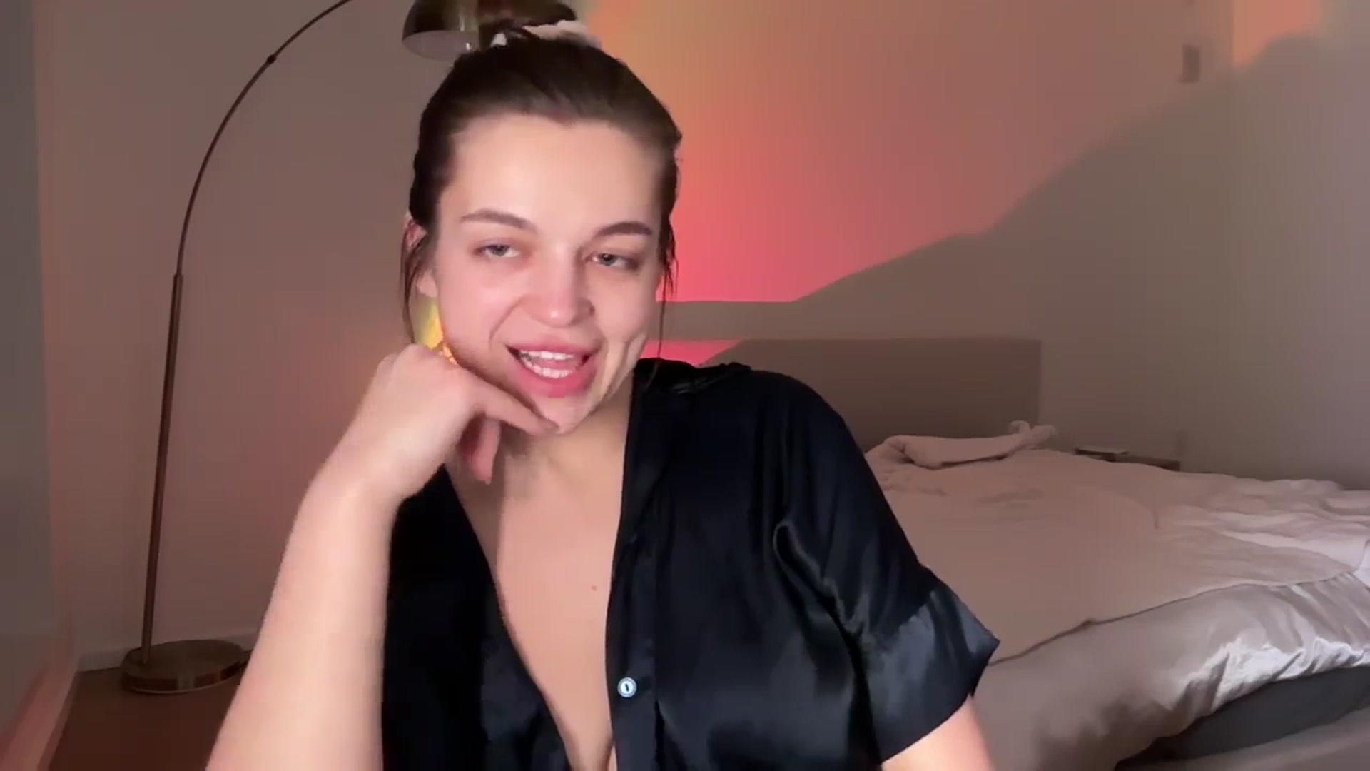 Gallery image thumbnail from Daisy_Flower1's myfreecams stream on, 01/09/2024, 09:27 image 8 of 20