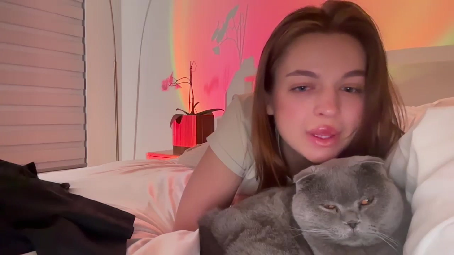 Gallery image thumbnail from Daisy_Flower1's myfreecams stream on, 01/22/2024, 09:32 image 14 of 20