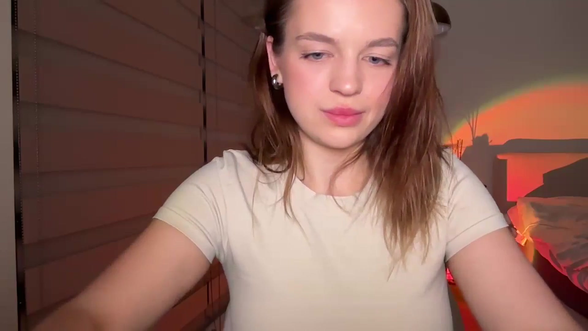Gallery image thumbnail from Daisy_Flower1's myfreecams stream on, 01/31/2024, 07:52 image 20 of 20