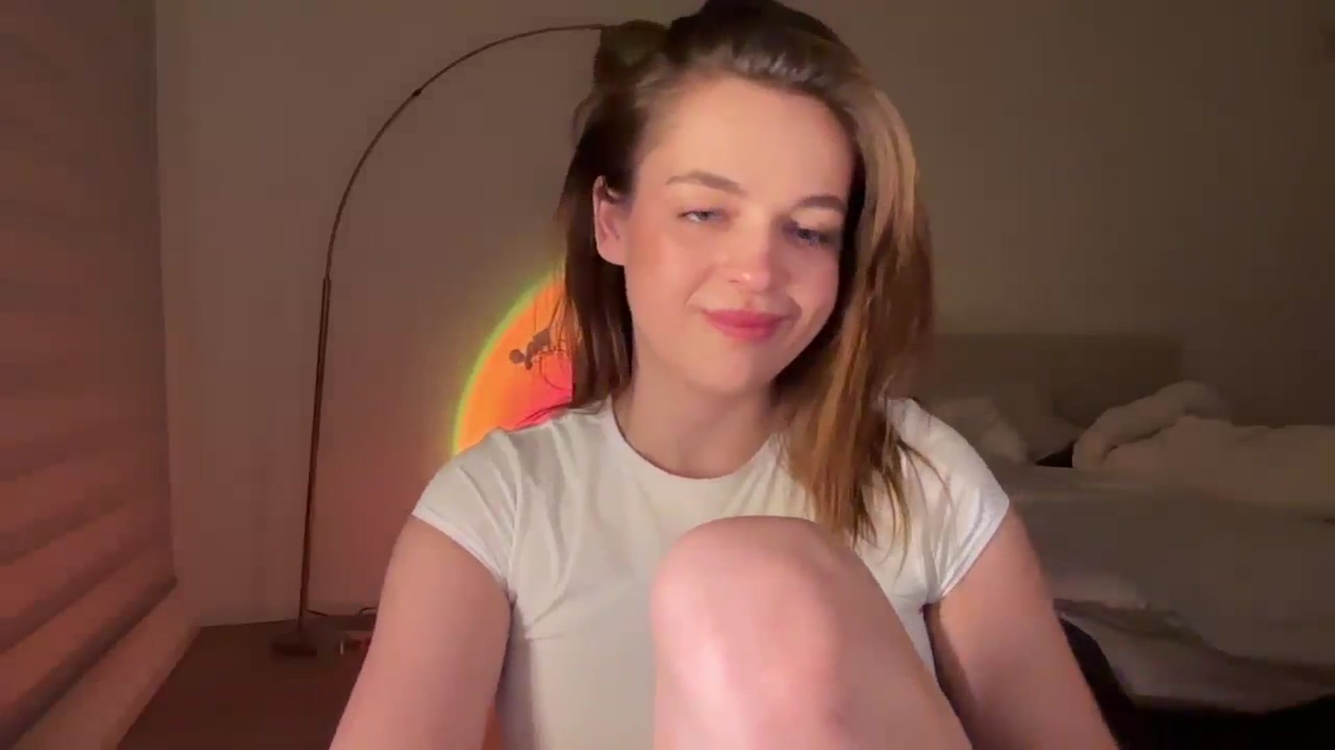 Gallery image thumbnail from Daisy_Flower1's myfreecams stream on, 02/10/2024, 09:43 image 17 of 20