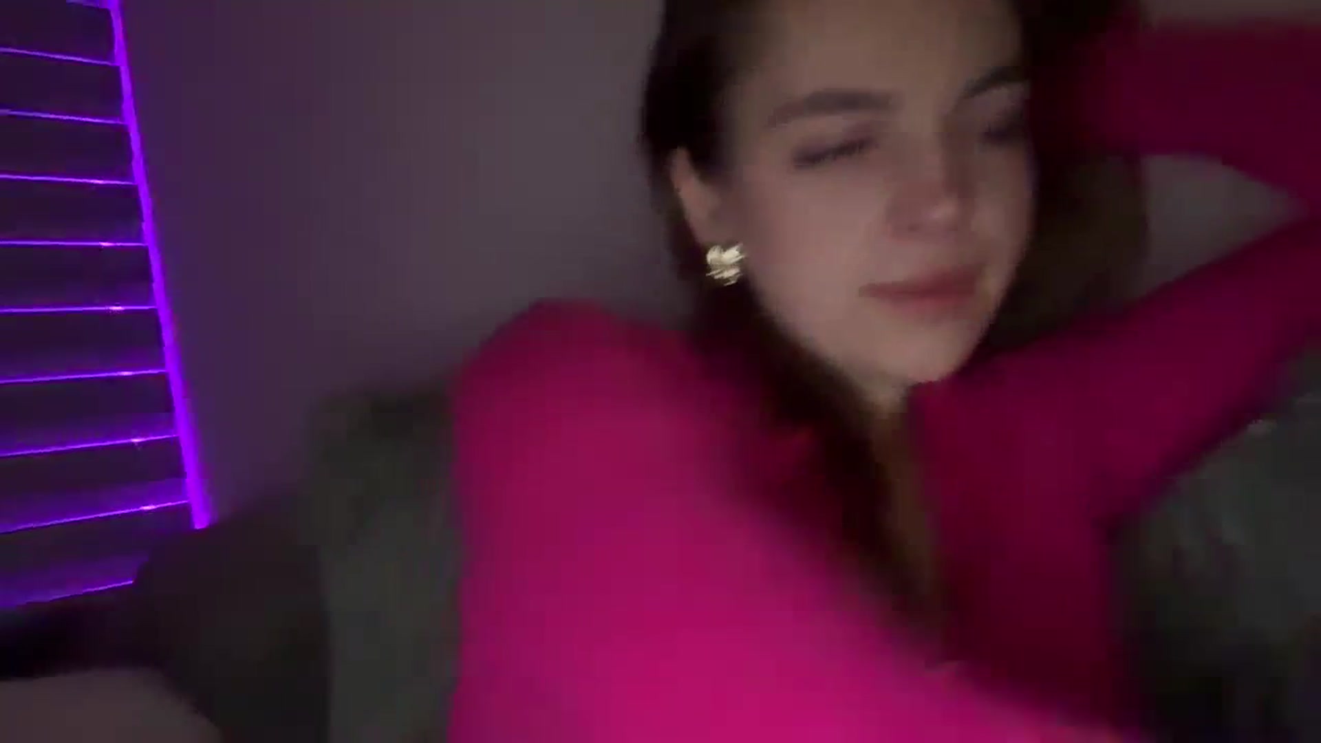 Gallery image thumbnail from Daisy_Flower1's myfreecams stream on, 02/28/2024, 08:45 image 19 of 20