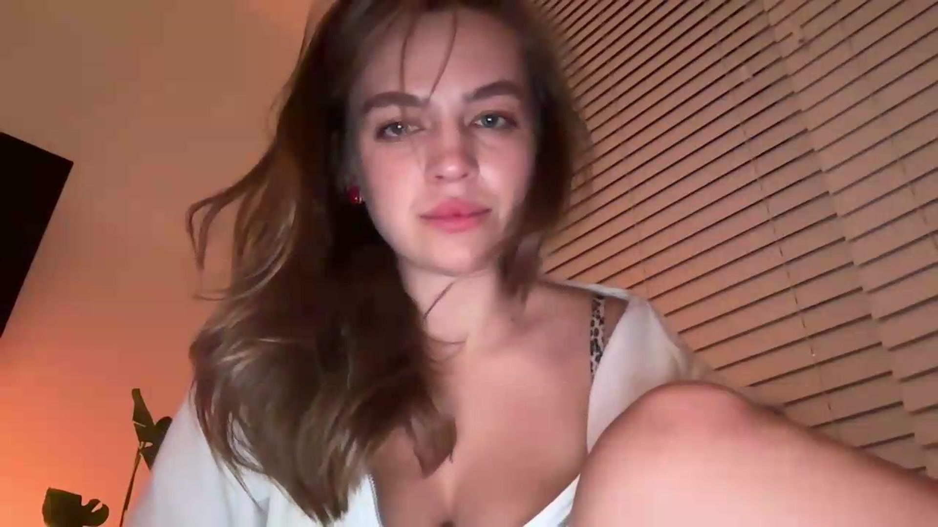 Gallery image thumbnail from Daisy_Flower1's myfreecams stream on, 09/12/2026, 08:57 image 5 of 20