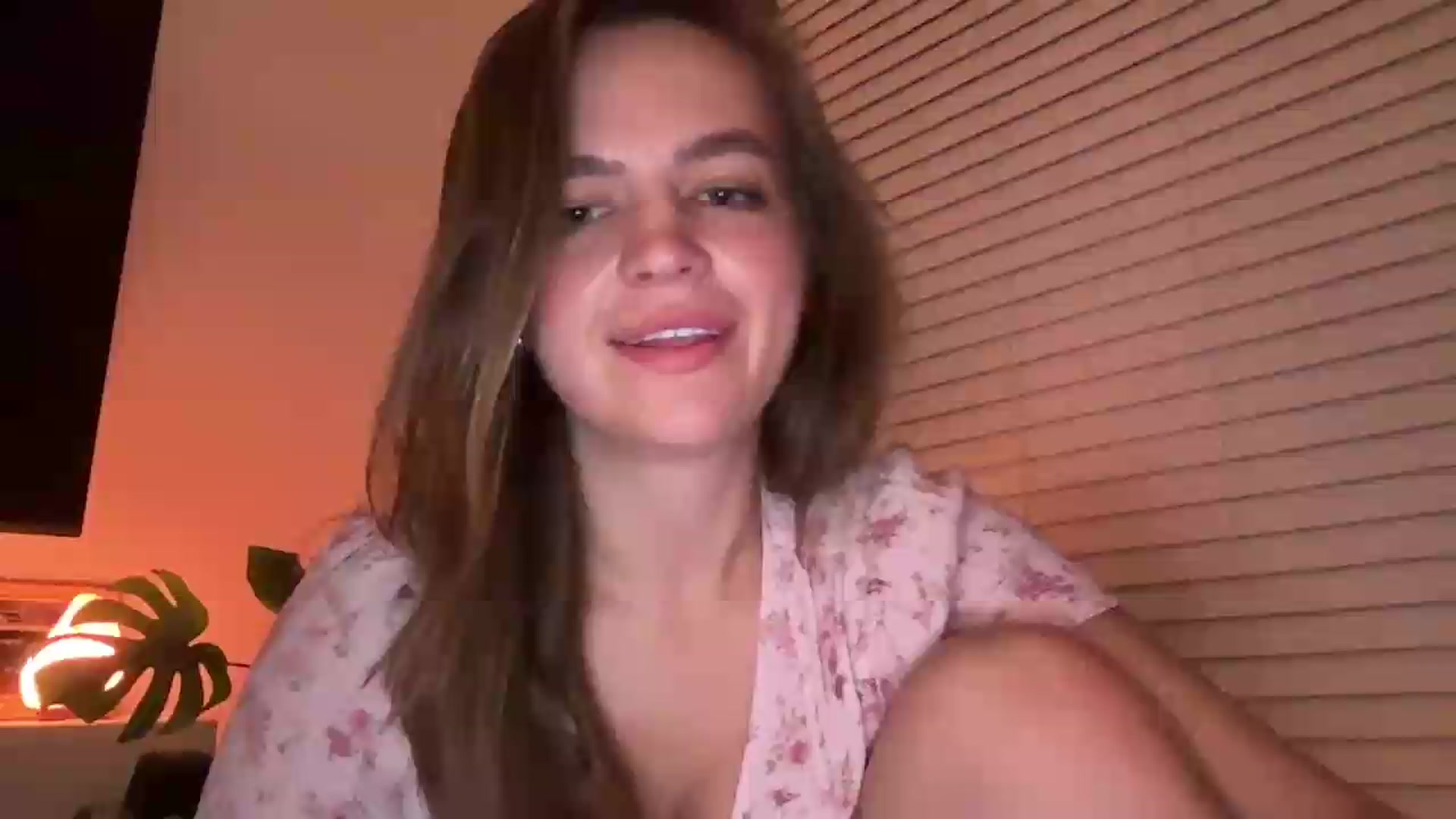 Gallery image thumbnail from Daisy_Flower1's myfreecams stream on, 09/14/2026, 08:09 image 5 of 20