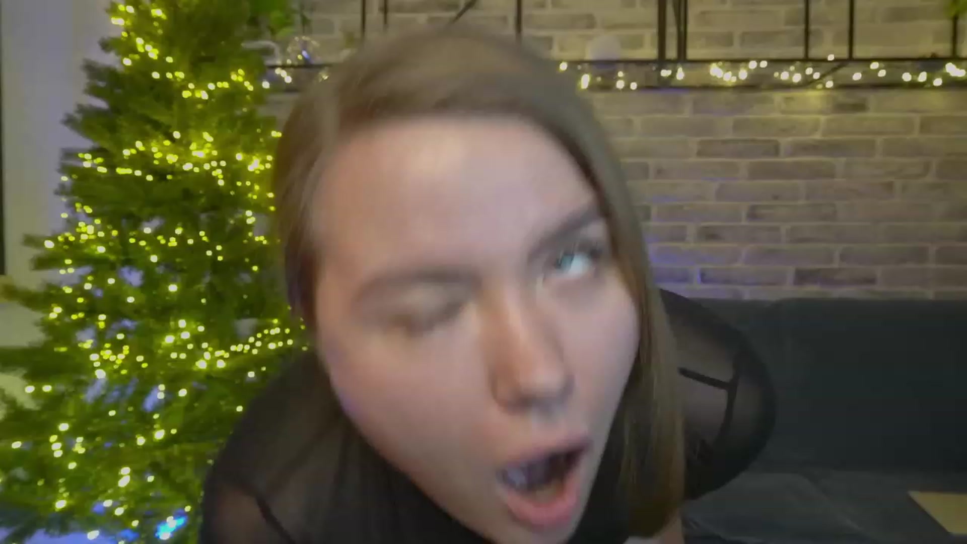 Gallery image thumbnail from Daisy_Stacey's myfreecams stream on, 12/11/2023, 10:42 image 5 of 20