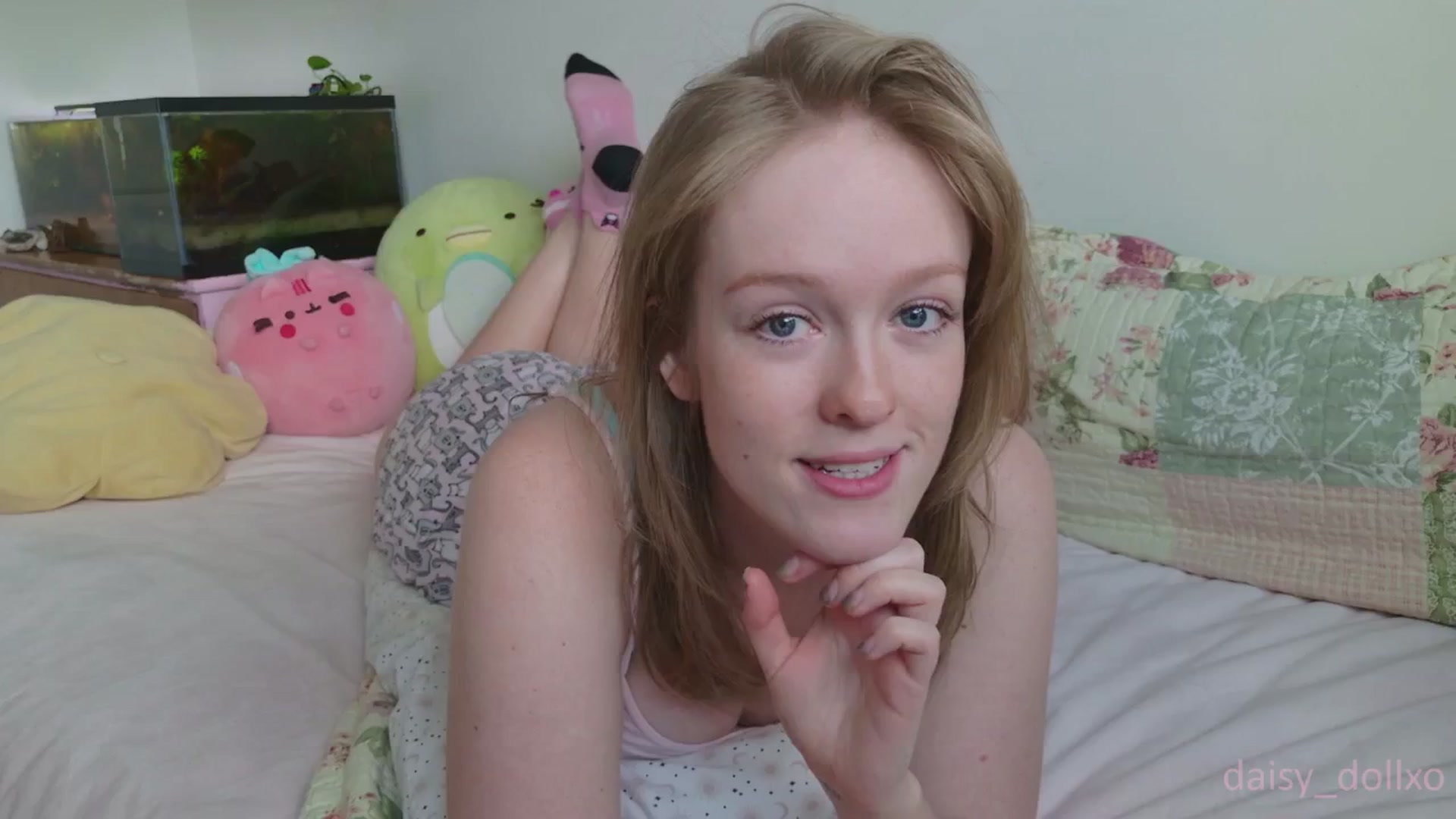 Gallery image thumbnail from Daisy_dollxo's myfreecams stream on, 08/12/2025, 17:21 image 4 of 20