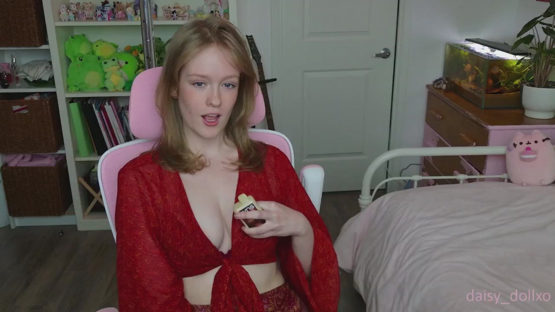 Gallery image thumbnail from Daisy_dollxo's myfreecams stream on, 08/19/2025, 16:59 image 19 of 20