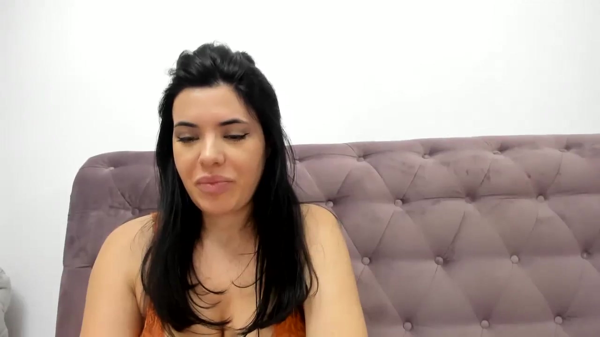 Gallery image thumbnail from Daisyhot's myfreecams stream on, 01/06/2024, 22:56 image 8 of 20