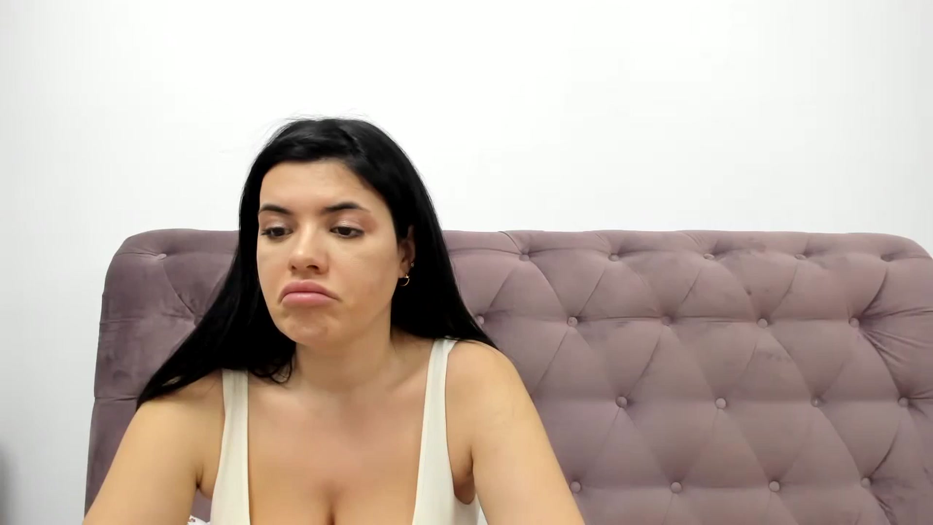 Gallery image thumbnail from Daisyhot's myfreecams stream on, 02/02/2024, 22:31 image 1 of 20