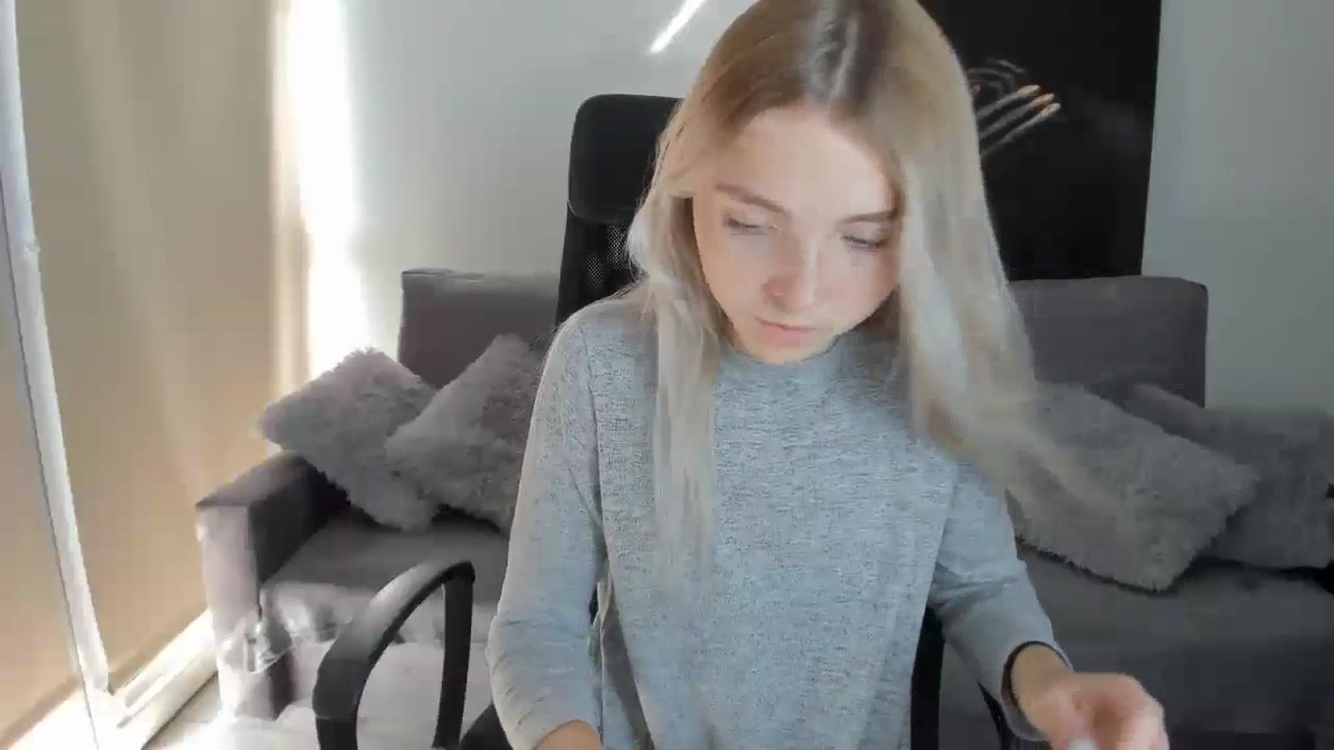 Gallery image thumbnail from Daisyy's myfreecams stream on, 08/18/2024, 14:20 image 2 of 20
