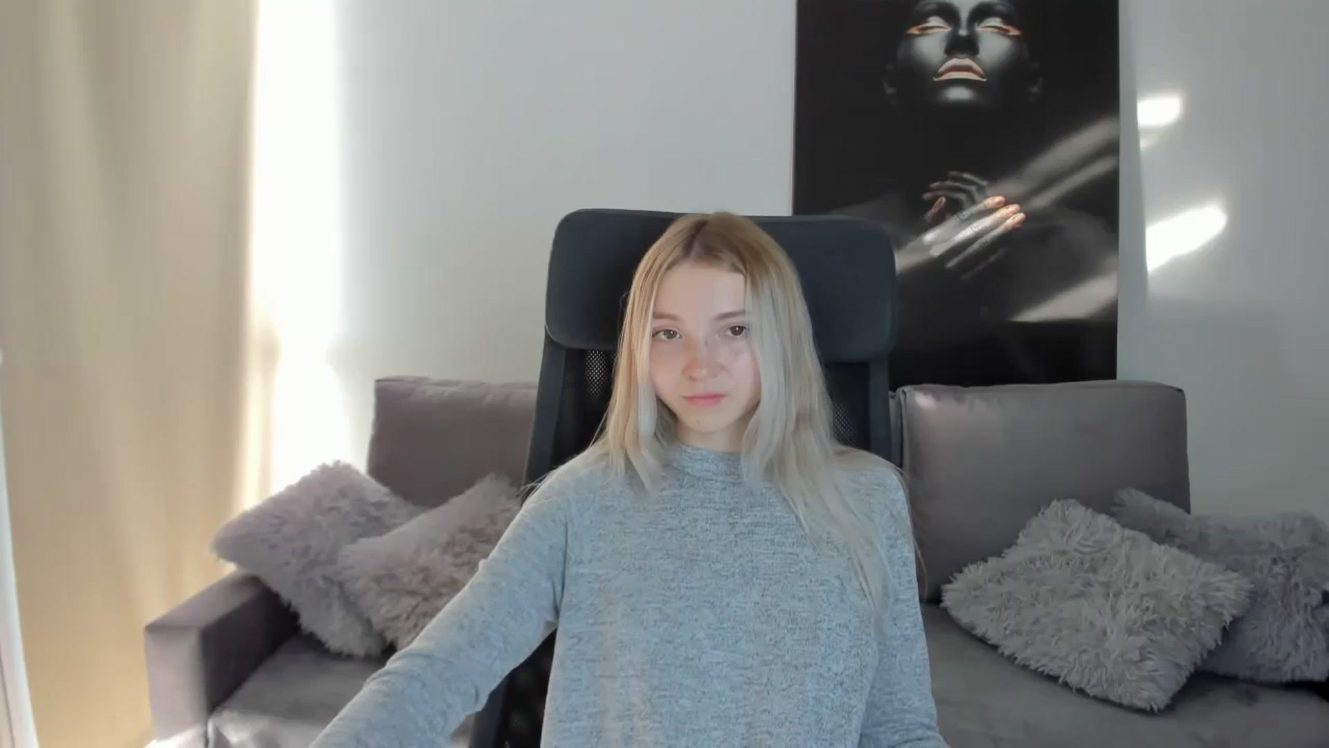 Gallery image thumbnail from Daisyy's myfreecams stream on, 08/18/2024, 15:29 image 1 of 20