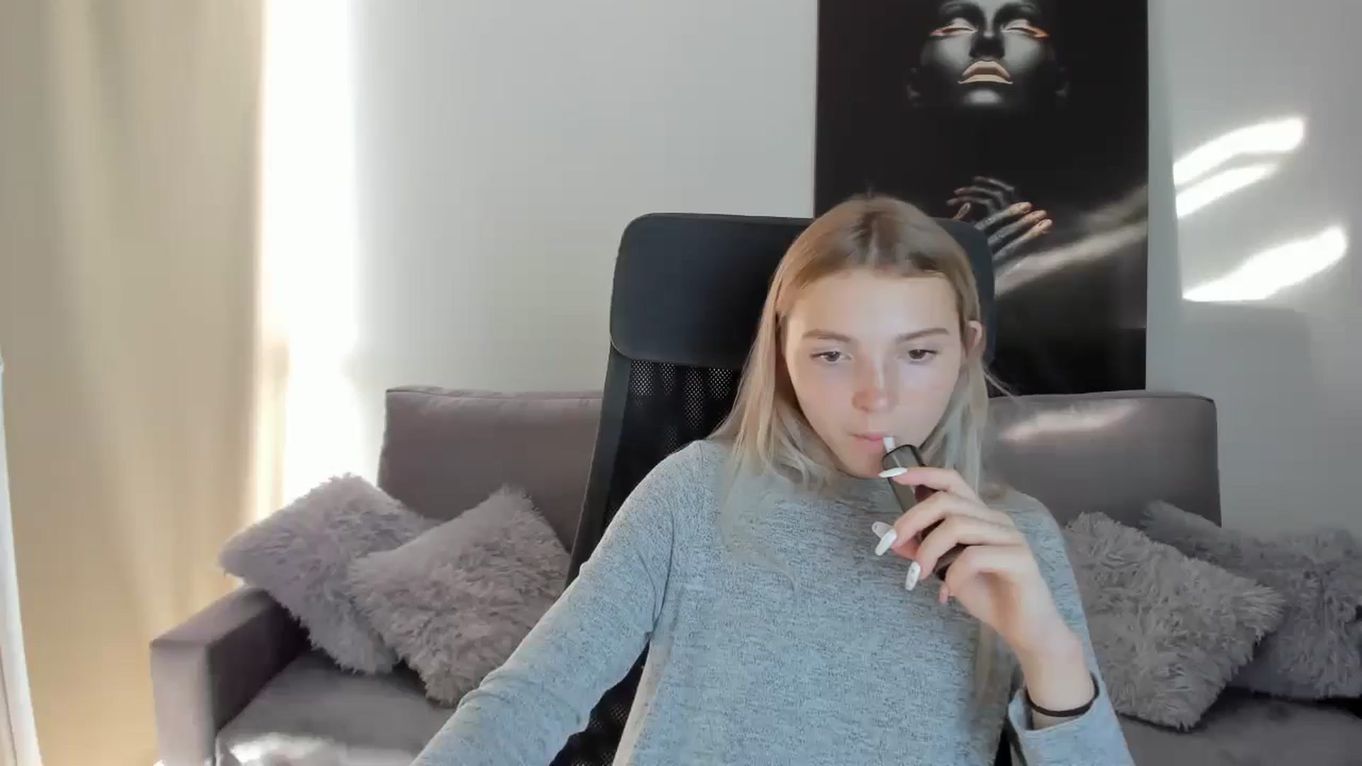 Gallery image thumbnail from Daisyy's myfreecams stream on, 08/18/2024, 15:29 image 18 of 20