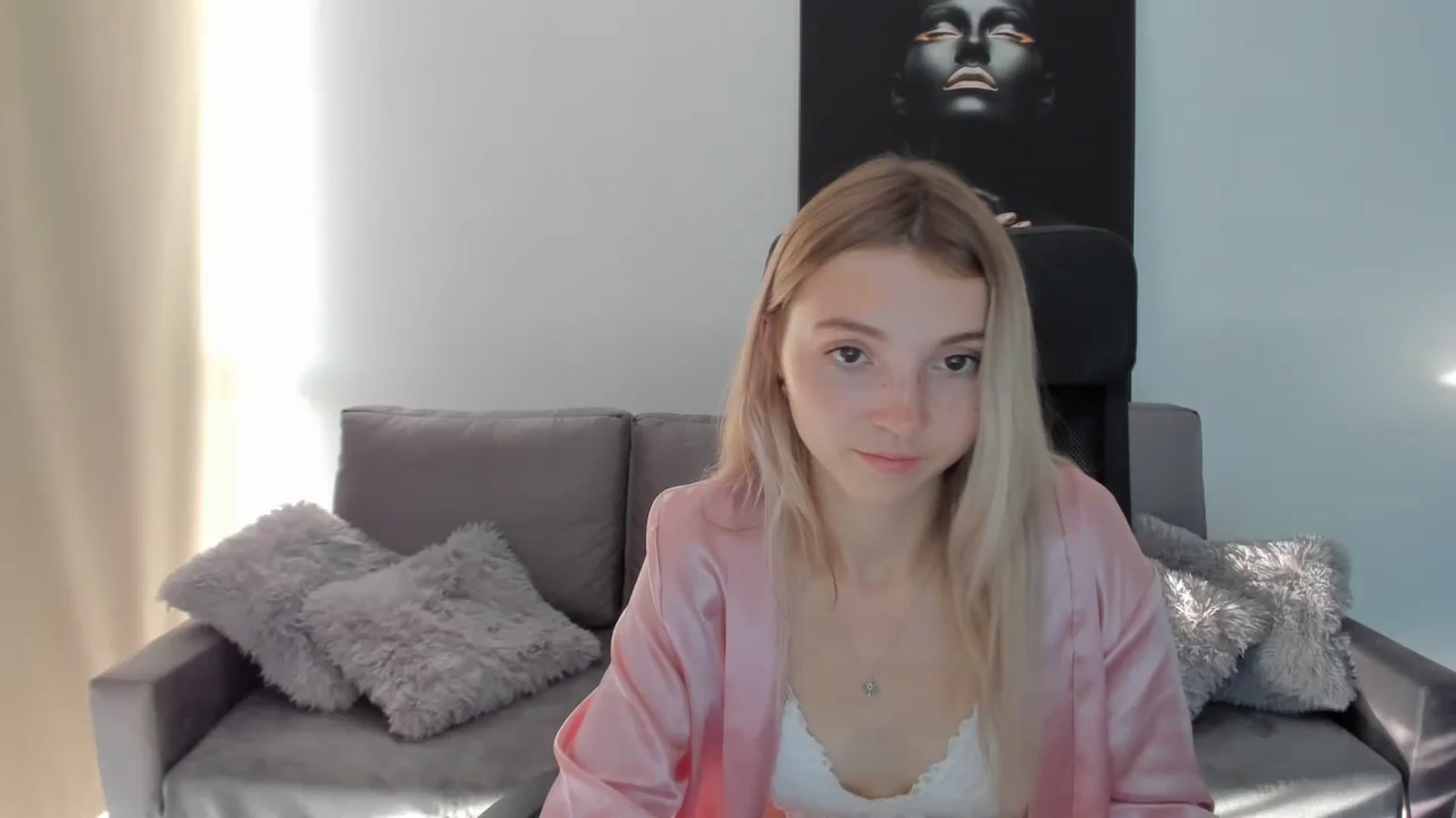 Gallery image thumbnail from Daisyy's myfreecams stream on, 08/18/2024, 16:37 image 13 of 20