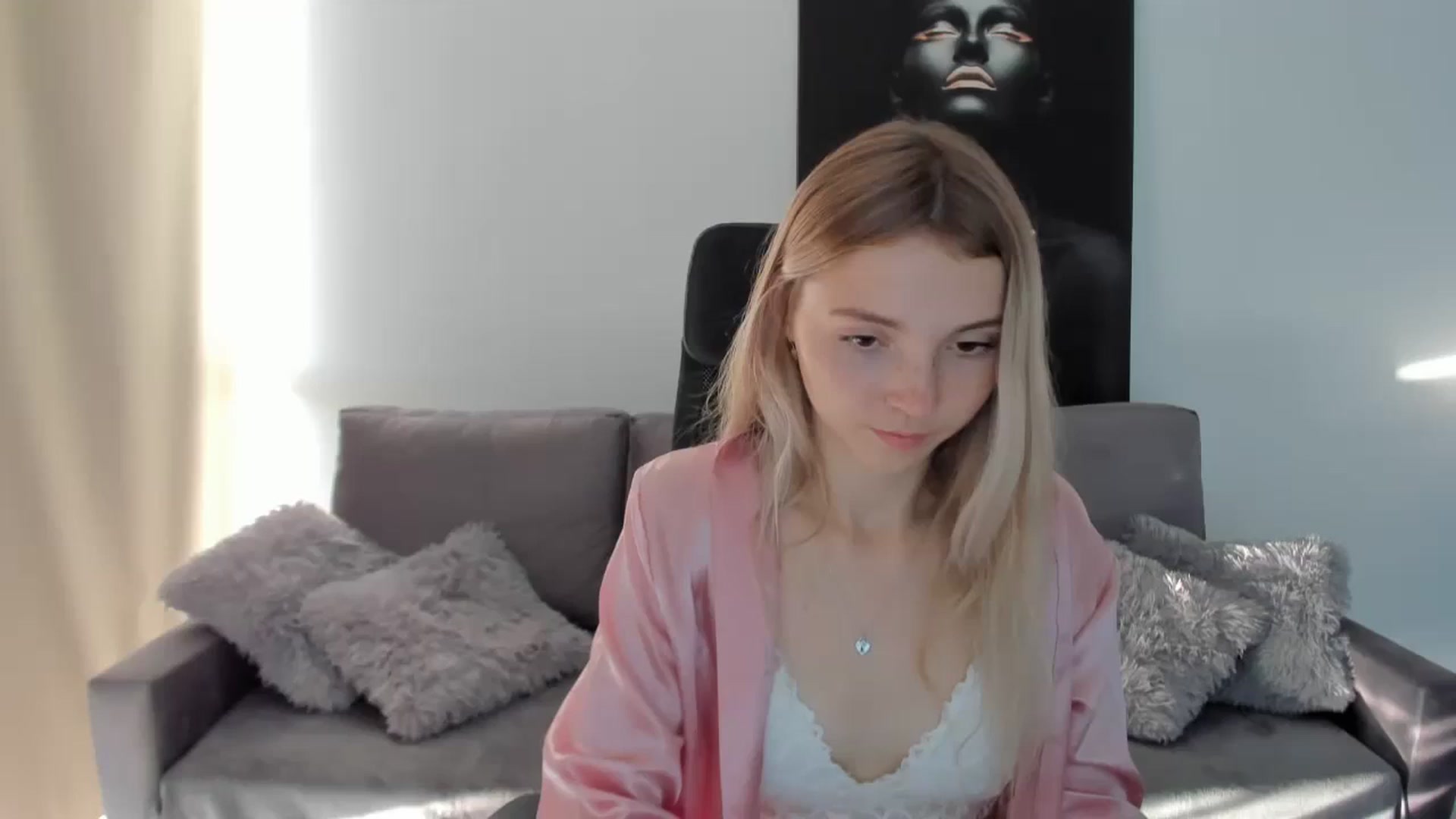 Gallery image thumbnail from Daisyy's myfreecams stream on, 08/18/2024, 16:37 image 7 of 20