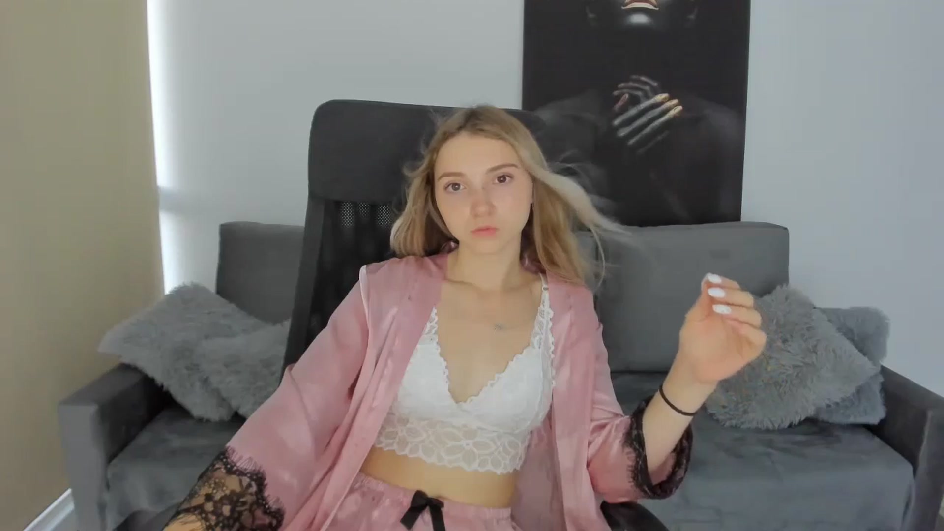 Gallery image thumbnail from Daisyy's myfreecams stream on, 08/18/2024, 17:52 image 19 of 20