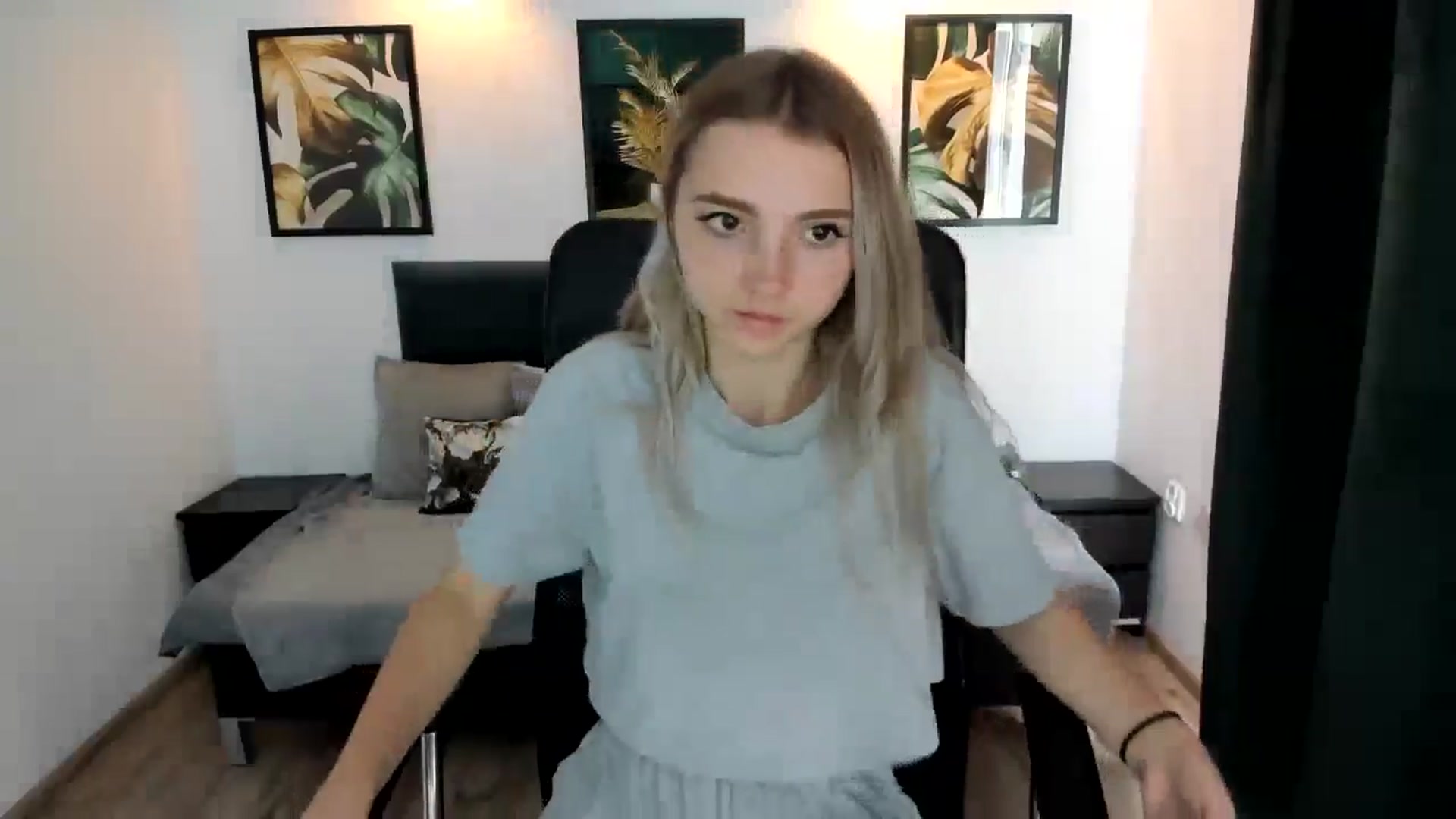 Gallery image thumbnail from Daisyy's myfreecams stream on, 08/22/2024, 15:28 image 2 of 20