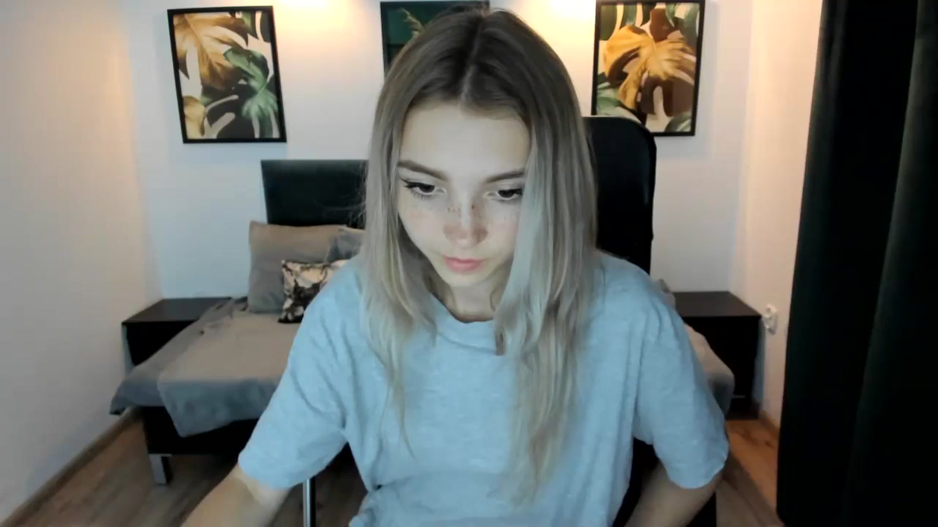 Gallery image thumbnail from Daisyy's myfreecams stream on, 08/22/2024, 19:12 image 4 of 20