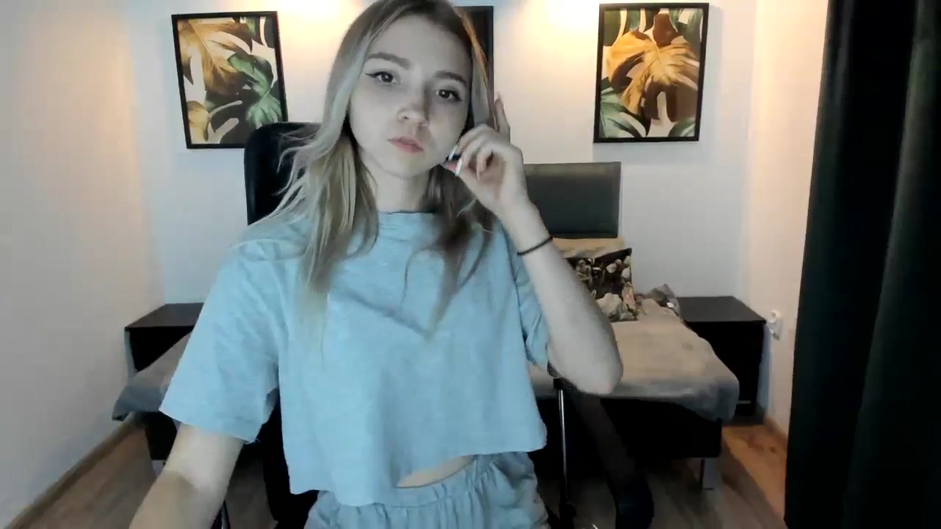 Gallery image thumbnail from Daisyy's myfreecams stream on, 08/22/2024, 20:34 image 3 of 20