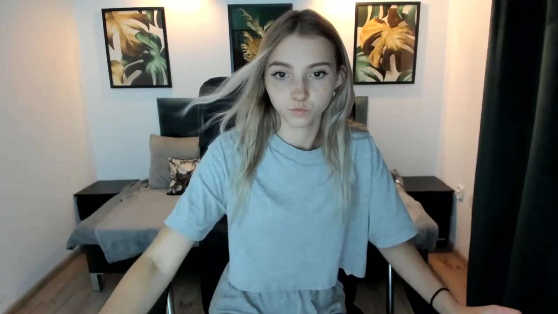 Gallery image thumbnail from Daisyy's myfreecams stream on, 08/22/2024, 20:34 image 9 of 20