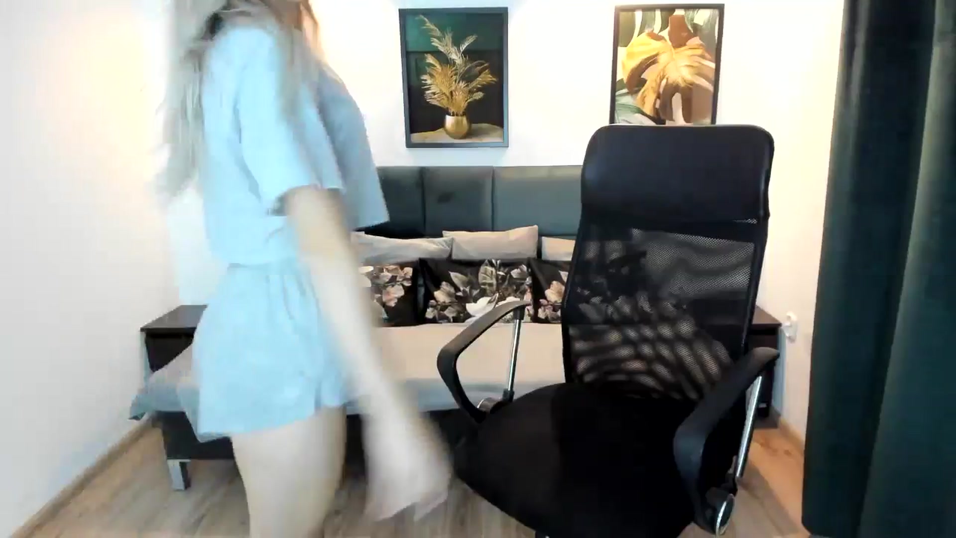 Gallery image thumbnail from Daisyy's myfreecams stream on, 08/22/2024, 20:34 image 20 of 20