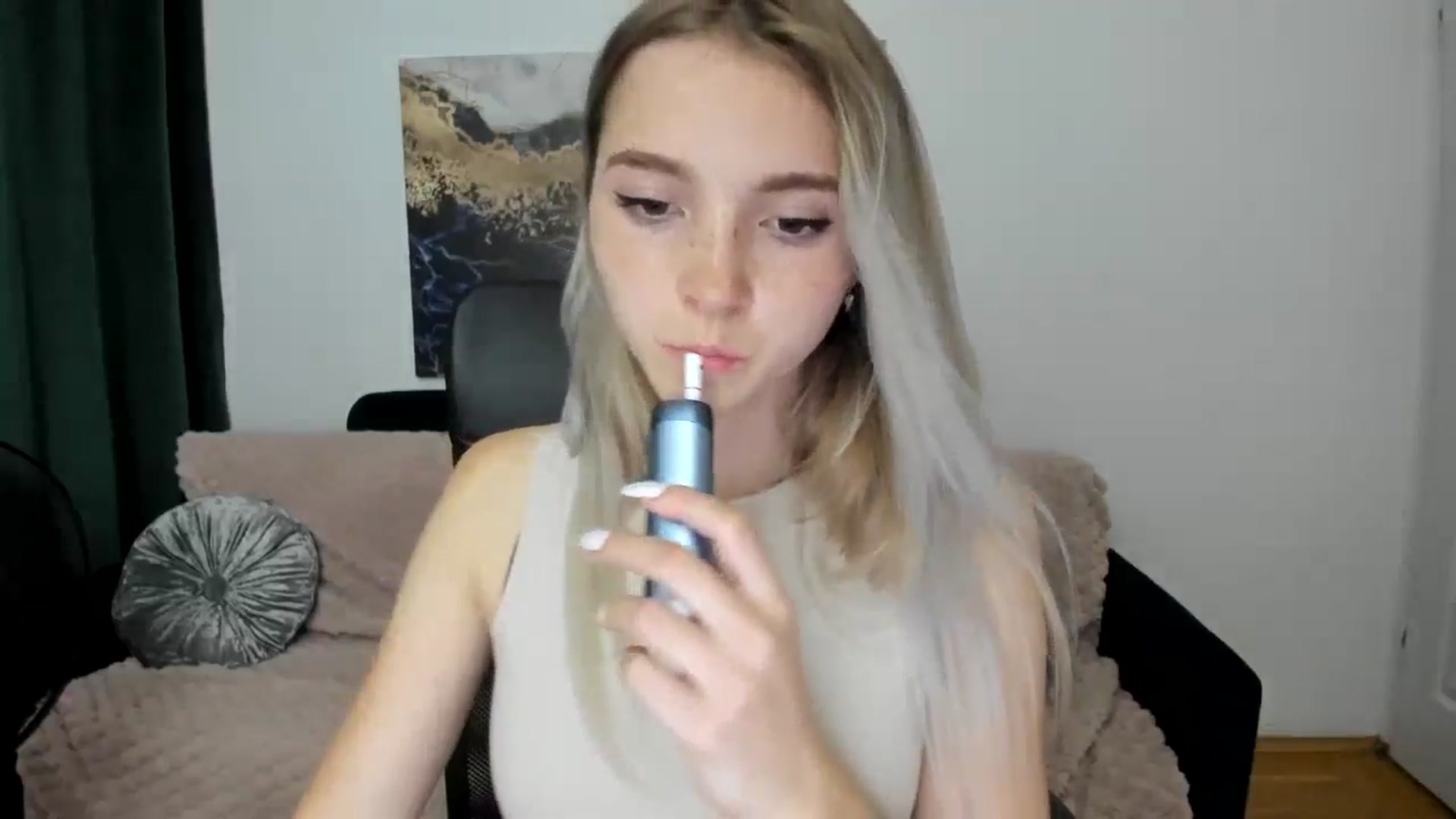 Gallery image thumbnail from Daisyy's myfreecams stream on, 08/23/2024, 19:06 image 7 of 20