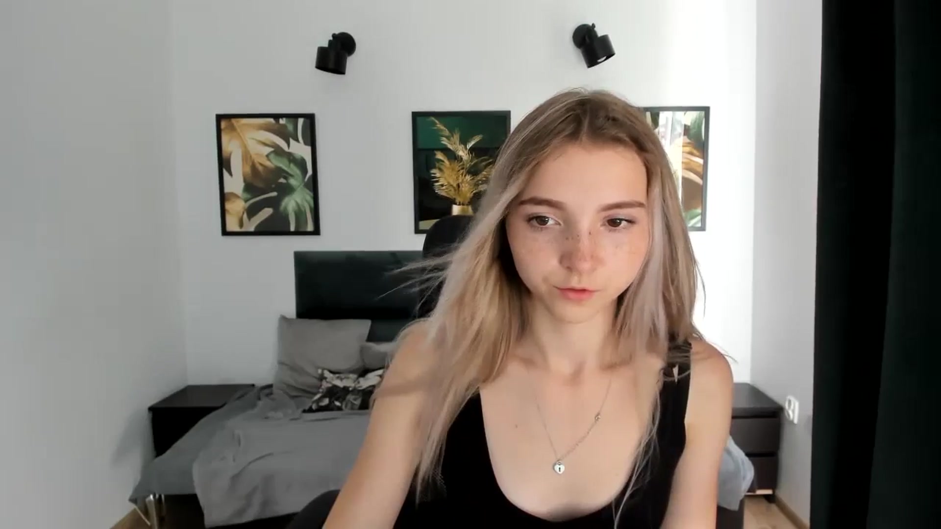 Gallery image thumbnail from Daisyy's myfreecams stream on, 08/24/2024, 15:05 image 8 of 20