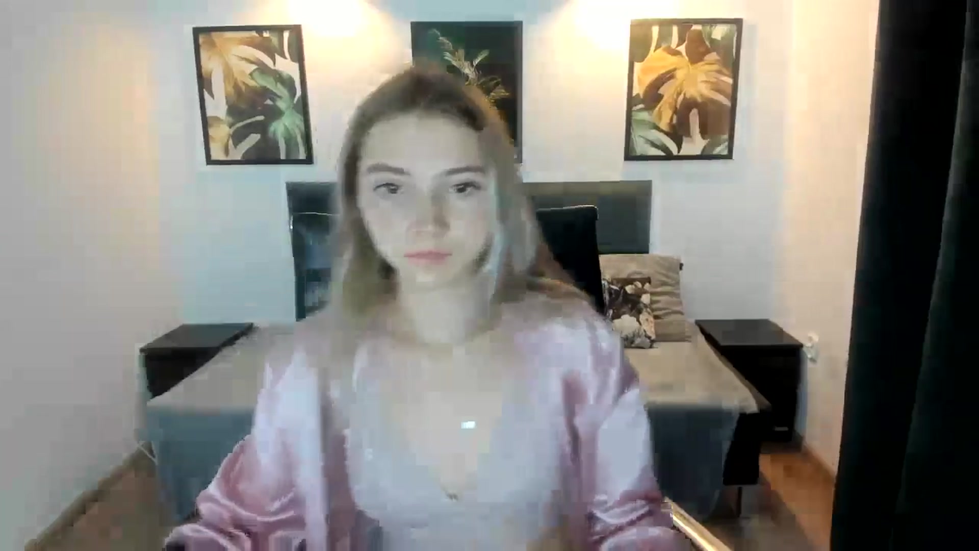 Gallery image thumbnail from Daisyy's myfreecams stream on, 08/26/2024, 20:20 image 14 of 20