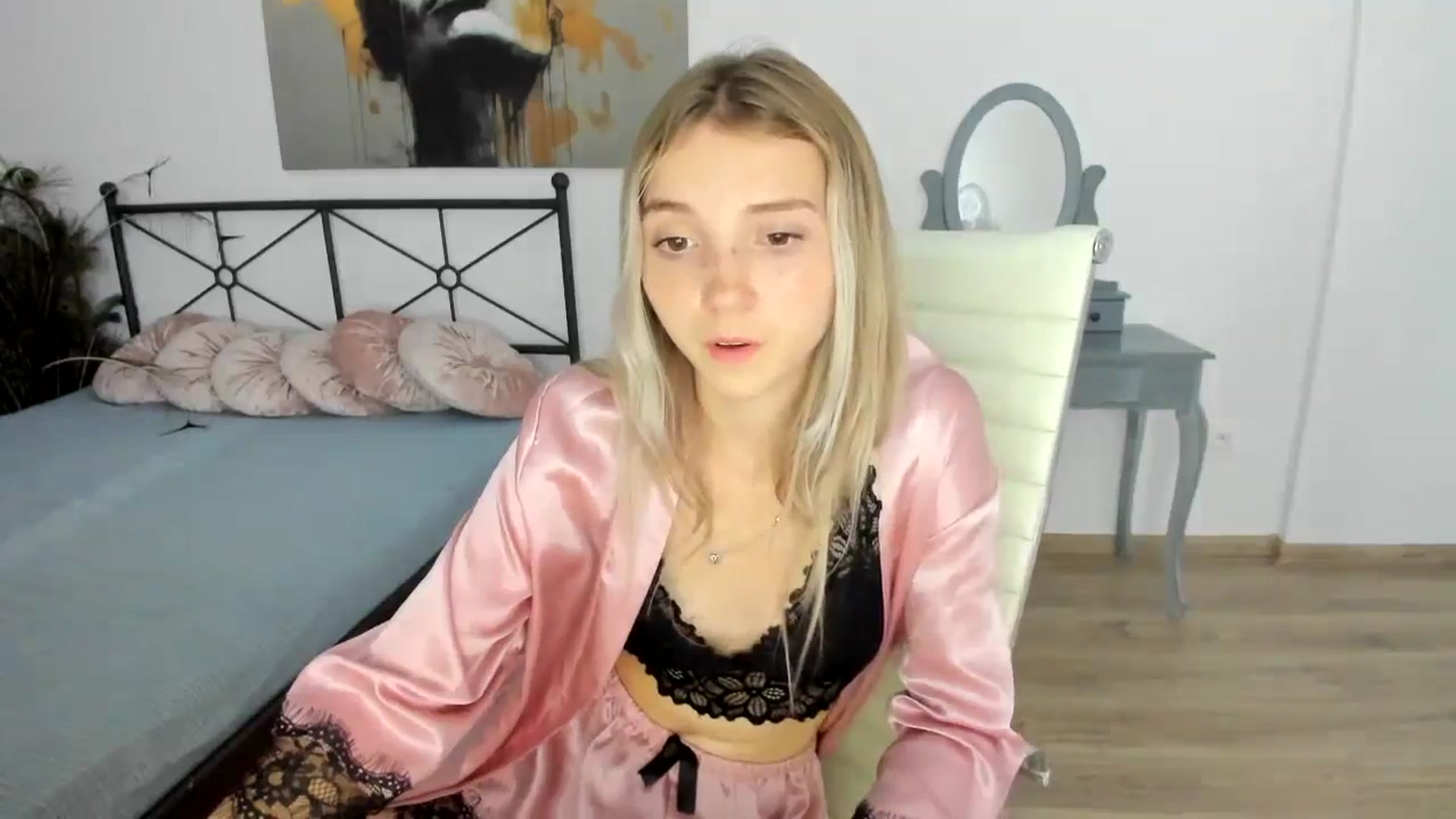 Gallery image thumbnail from Daisyy's myfreecams stream on, 08/28/2024, 21:39 image 8 of 20
