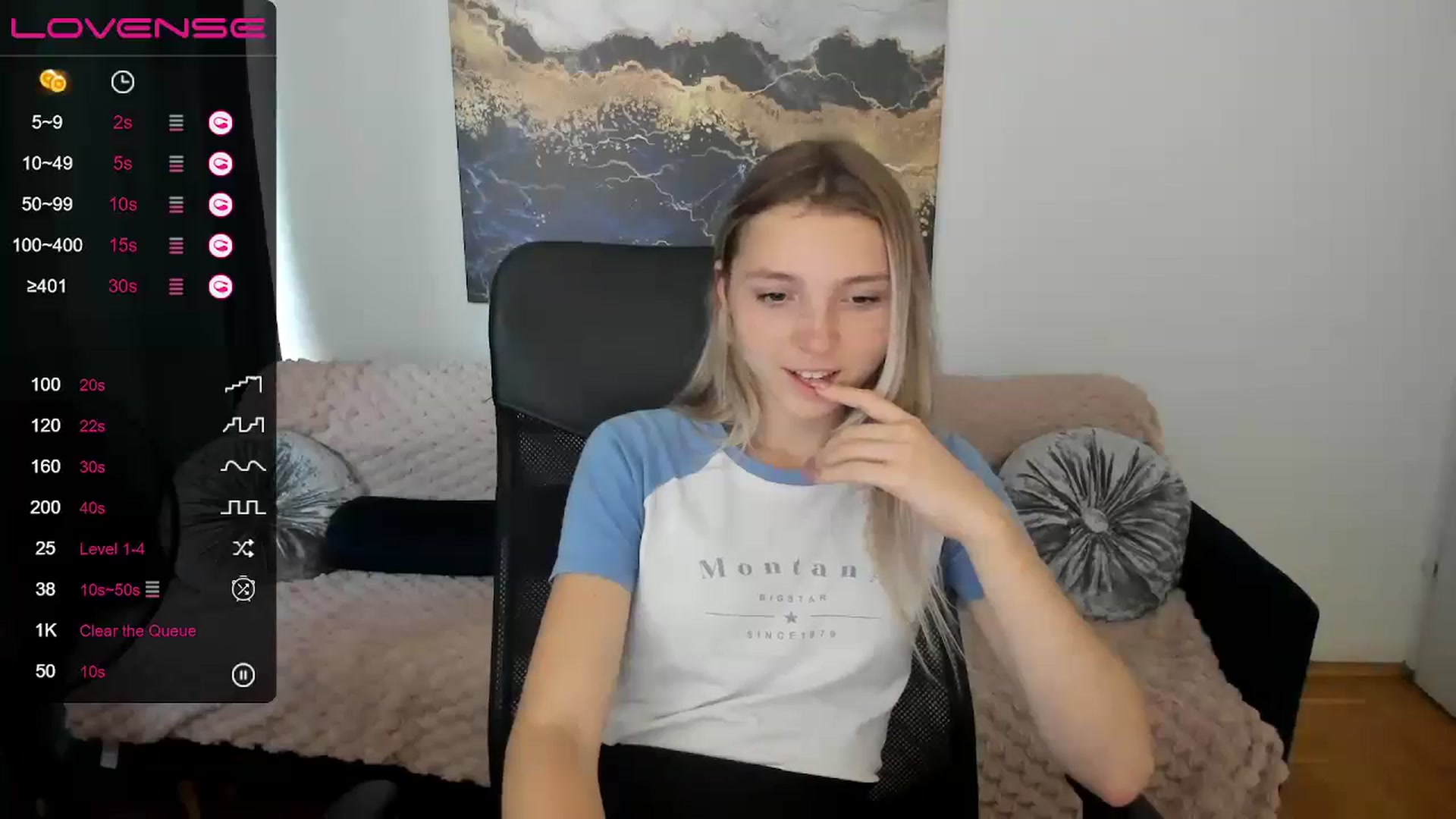 Gallery image thumbnail from Daisyy's myfreecams stream on, 08/30/2024, 15:47 image 9 of 20