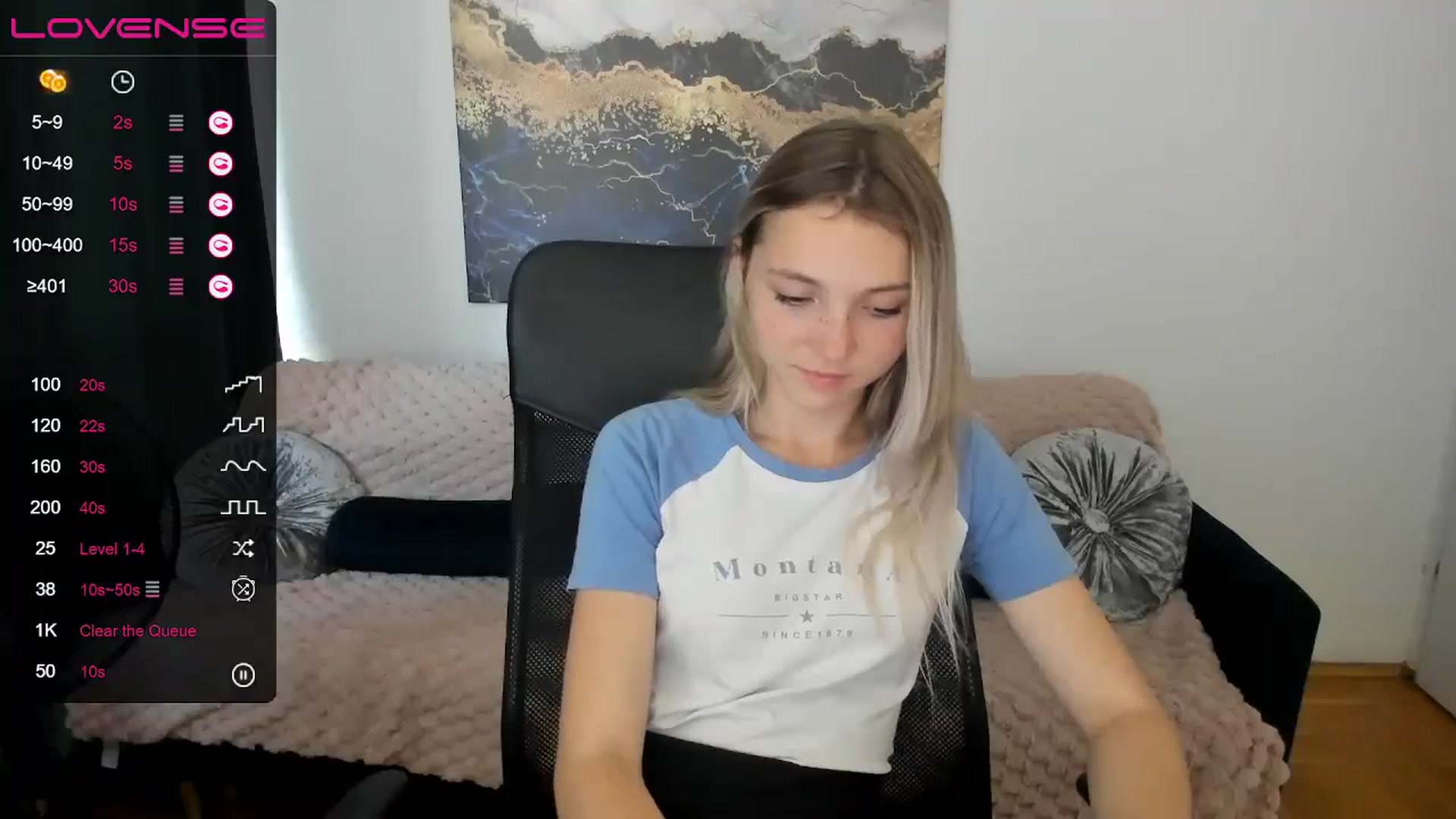 Gallery image thumbnail from Daisyy's myfreecams stream on, 08/30/2024, 15:47 image 4 of 20