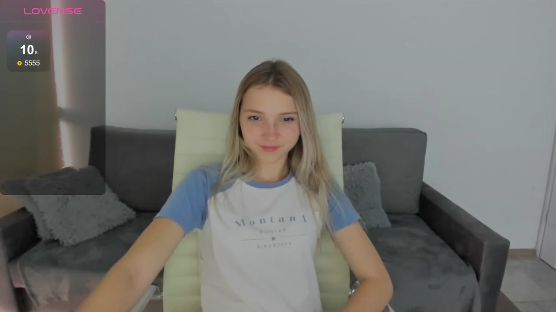 Gallery image thumbnail from Daisyy's myfreecams stream on, 08/30/2024, 17:19 image 18 of 20
