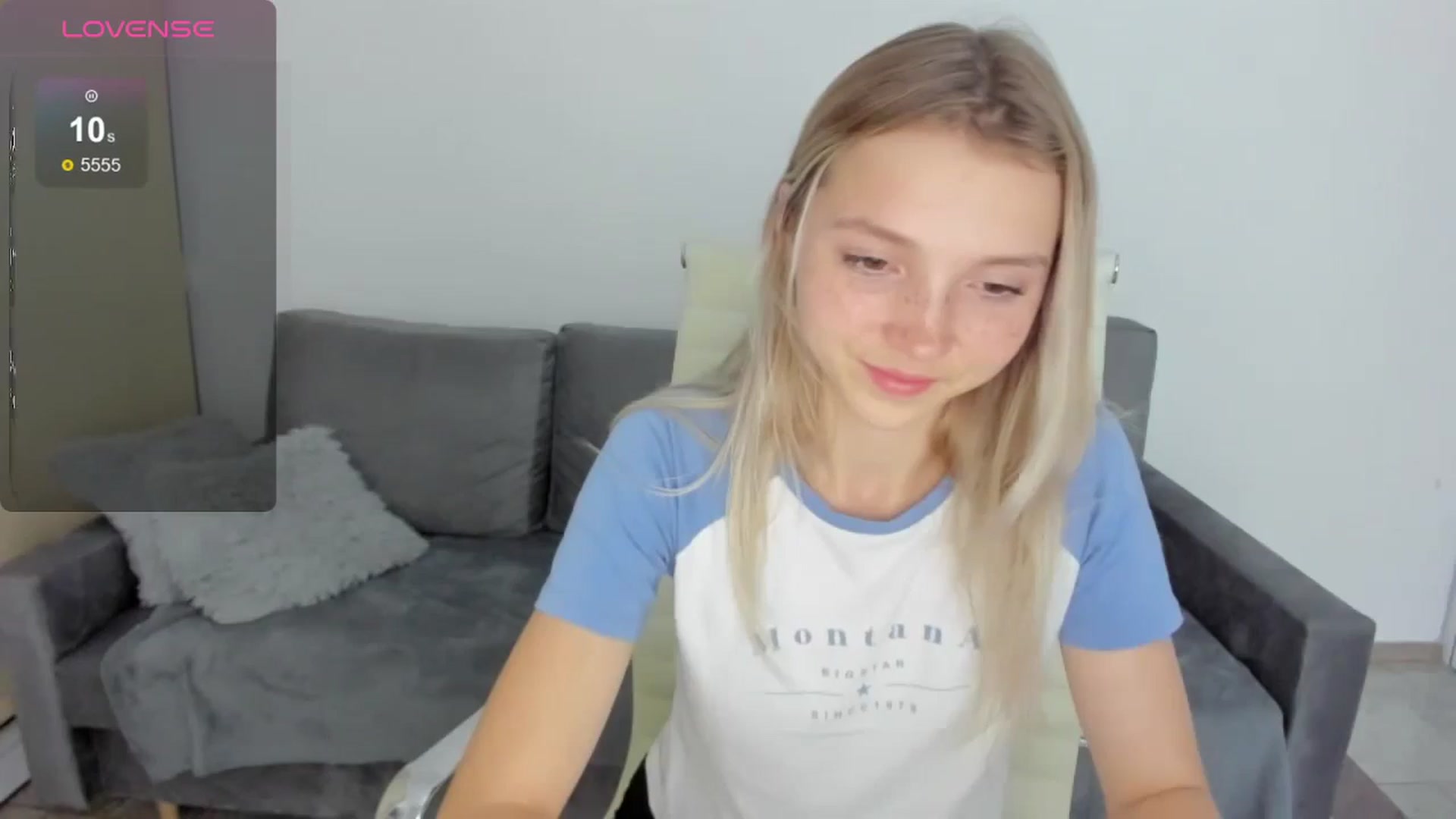 Gallery image thumbnail from Daisyy's myfreecams stream on, 08/30/2024, 21:57 image 12 of 20