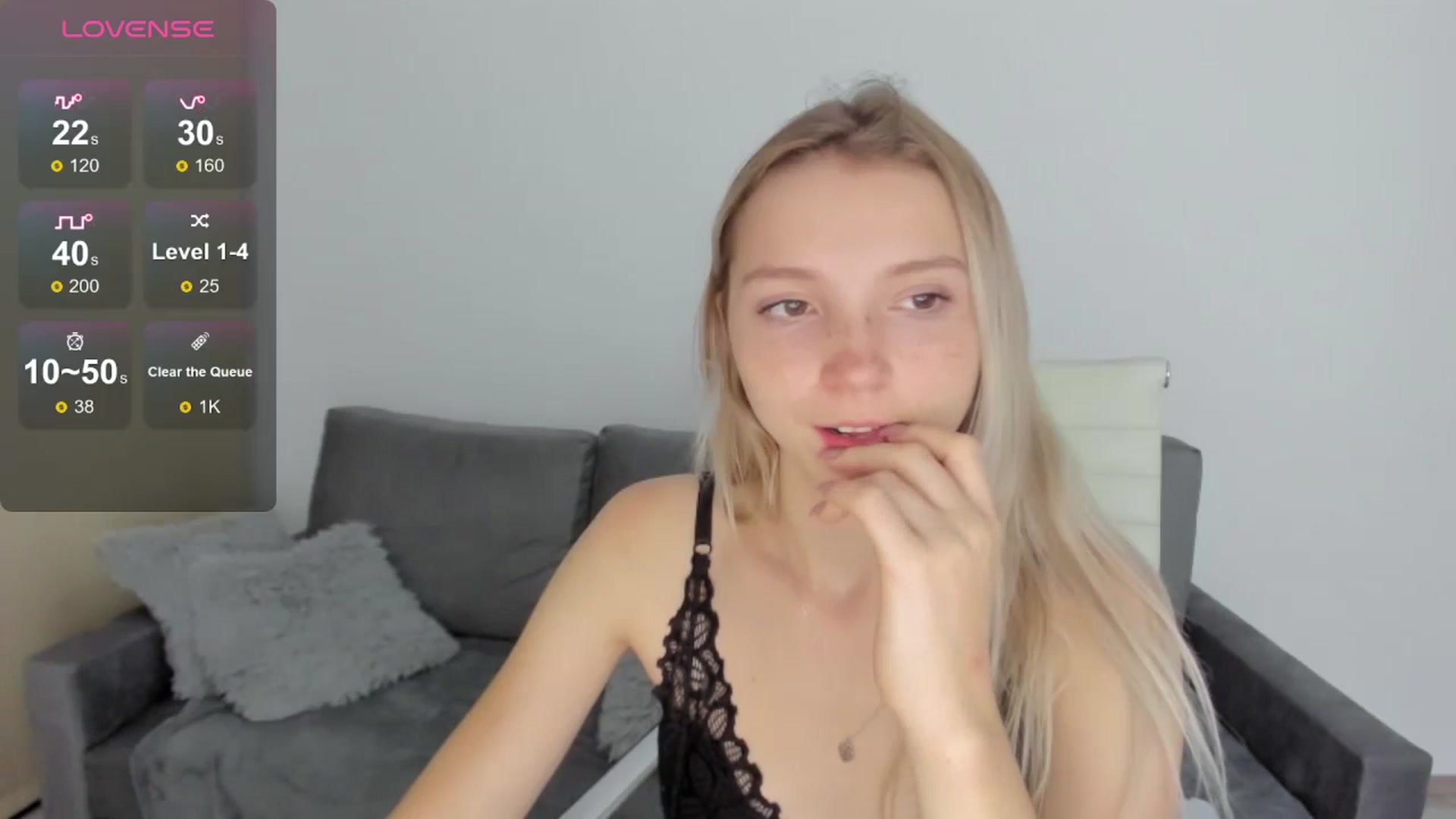 Gallery image thumbnail from Daisyy's myfreecams stream on, 08/30/2024, 23:31 image 4 of 20