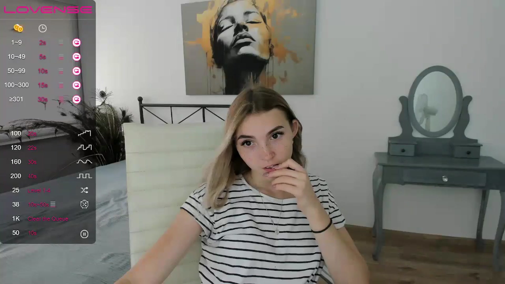 Gallery image thumbnail from Daisyy's myfreecams stream on, 08/31/2024, 13:41 image 5 of 20