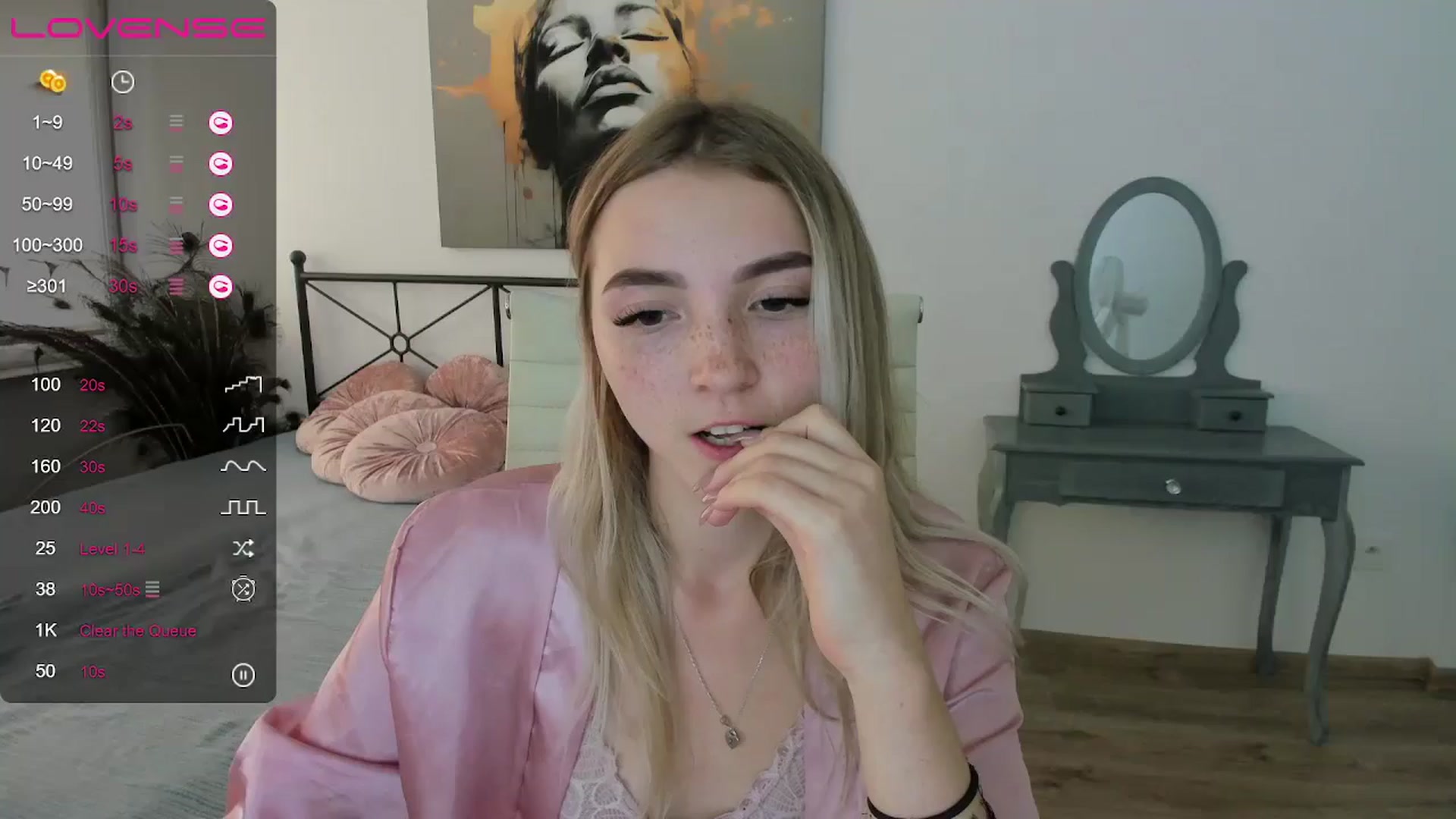 Gallery image thumbnail from Daisyy's myfreecams stream on, 08/31/2024, 16:42 image 4 of 20